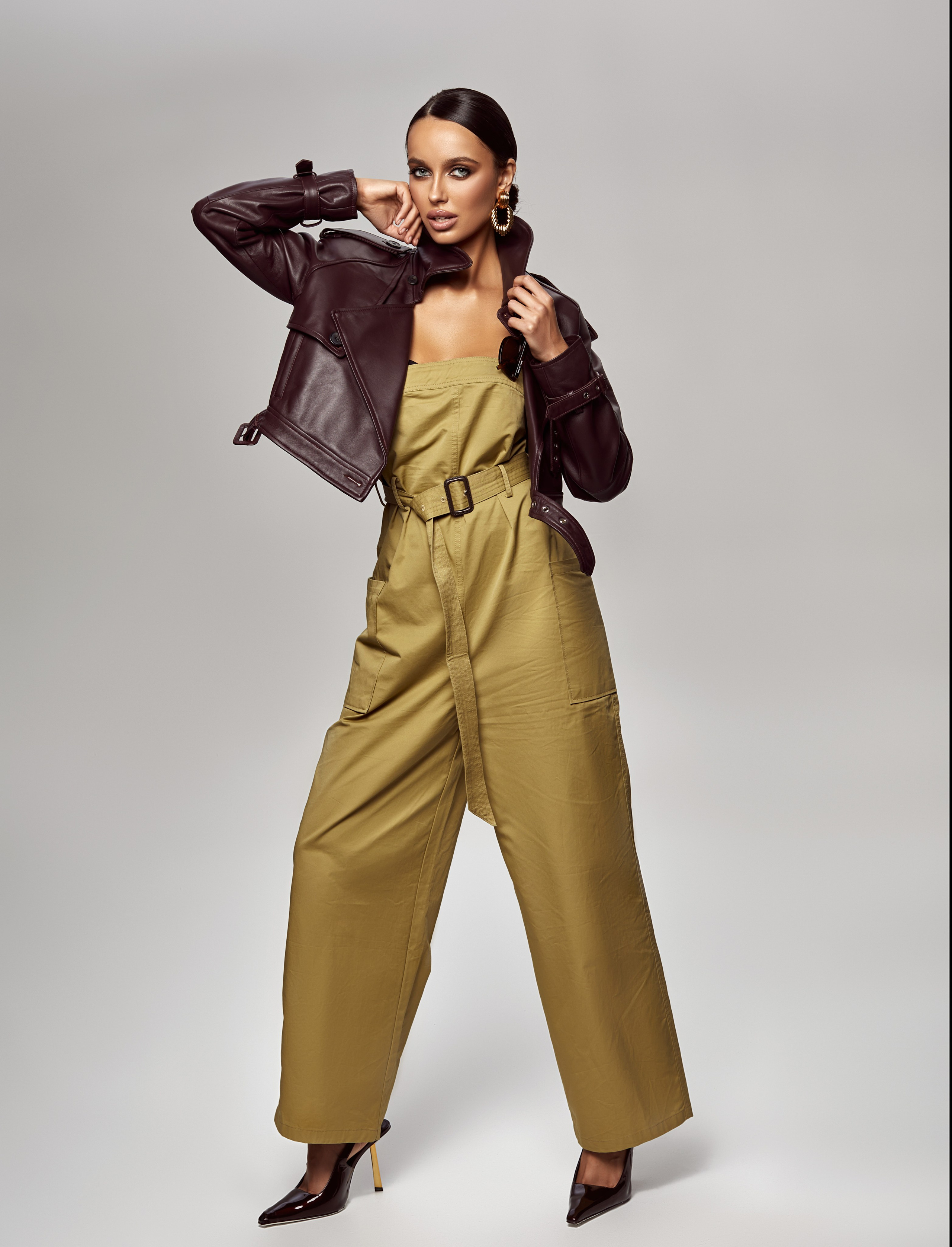 Каталог. Фотограф для брендов одежды и маркетплейсов в Москве