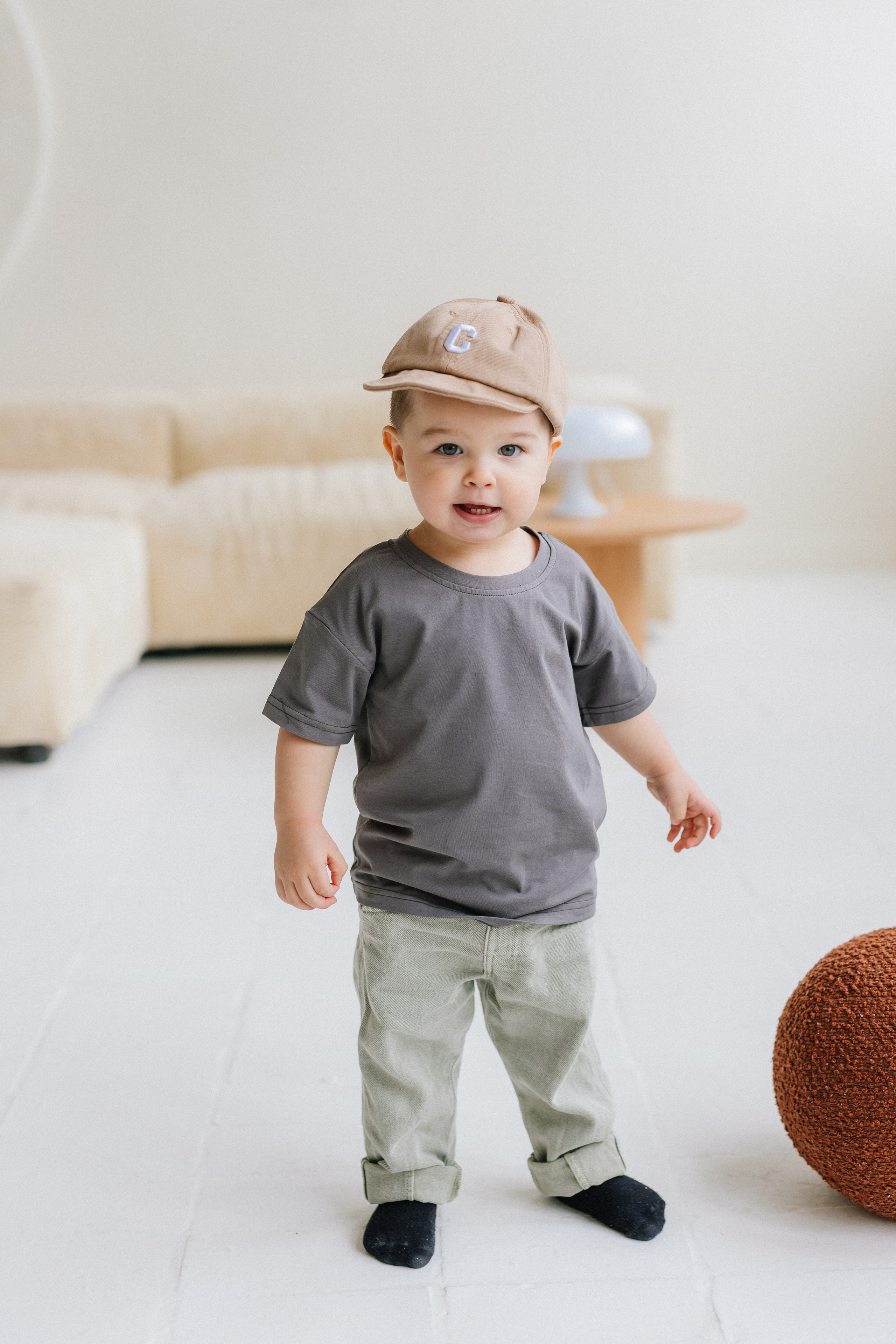 Беременность в интерьерном зале. Семейный фотограф Обнинск