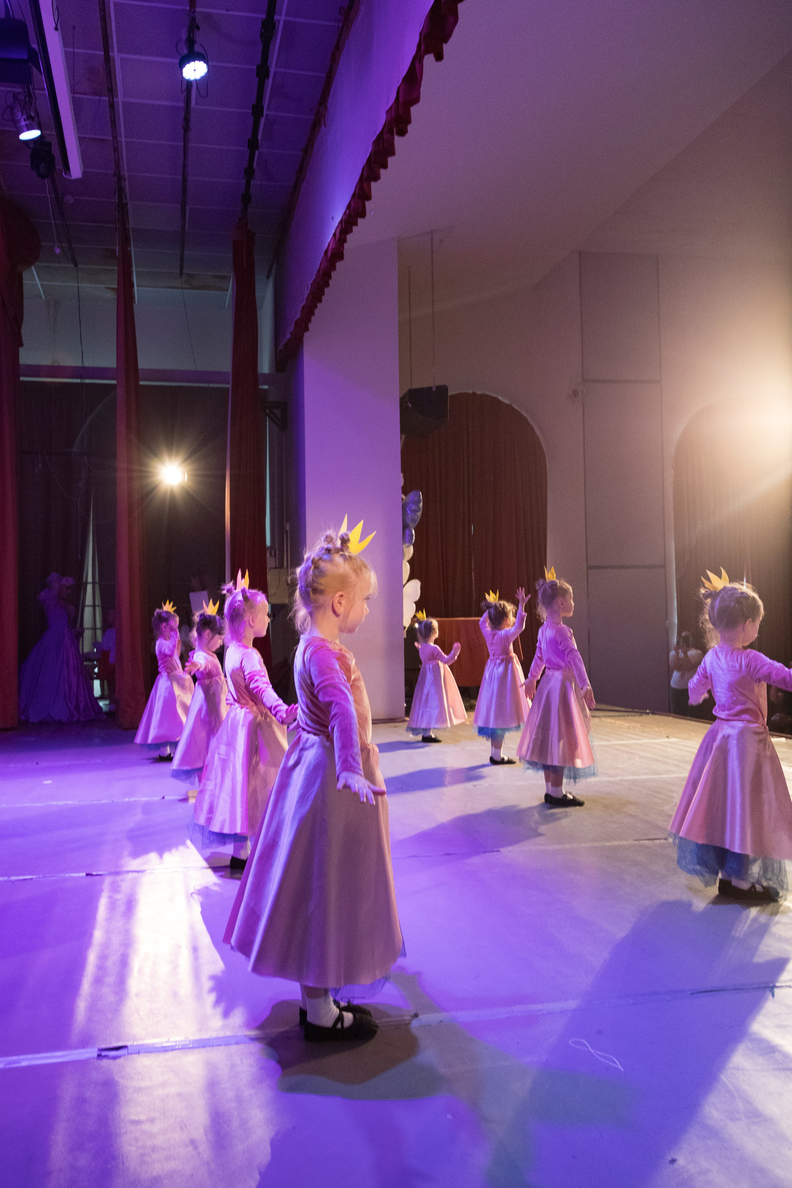 Большой концерт маленьких танцоров. Детский и контент фотограф Надя Волкова Санкт-Петербург