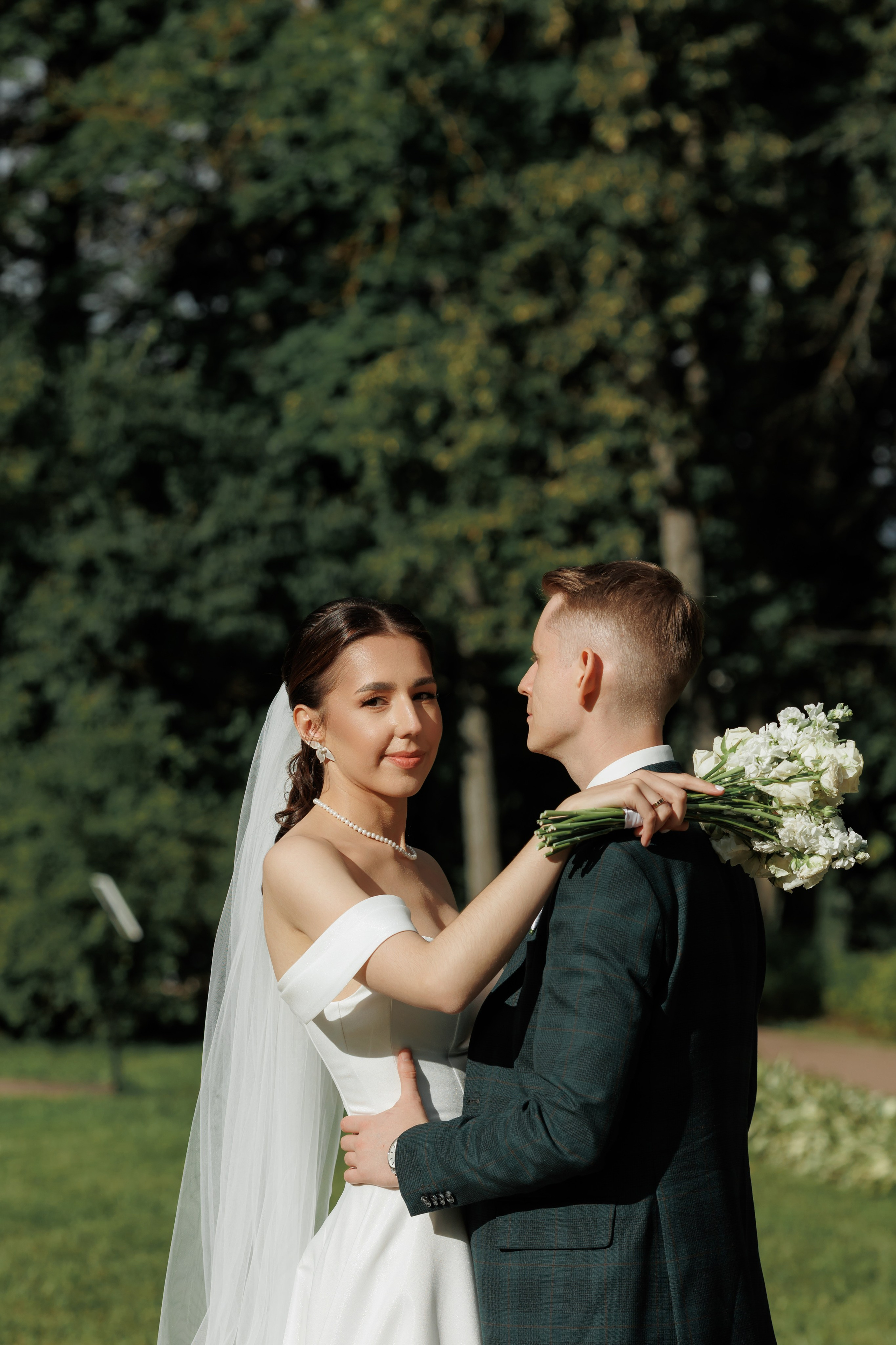 Регистрация в отеле Fish Point, ЗАГС Бутово, прогулка в Остафьево. Свадебный и репортажный фотограф (Москва, Королев и другие)