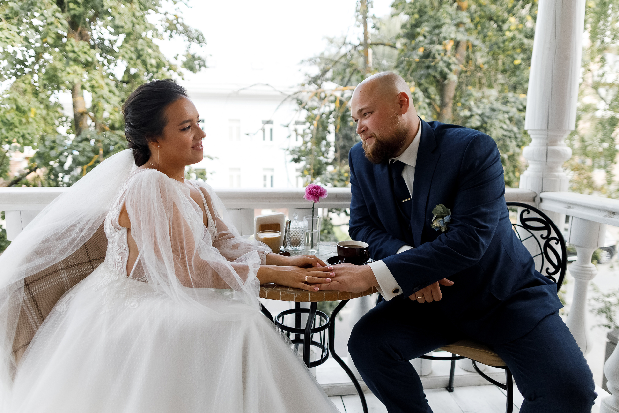 Невероятное появление невесты на свадебном ужине. Олег Сверчков | Свадебный фотограф Вологда