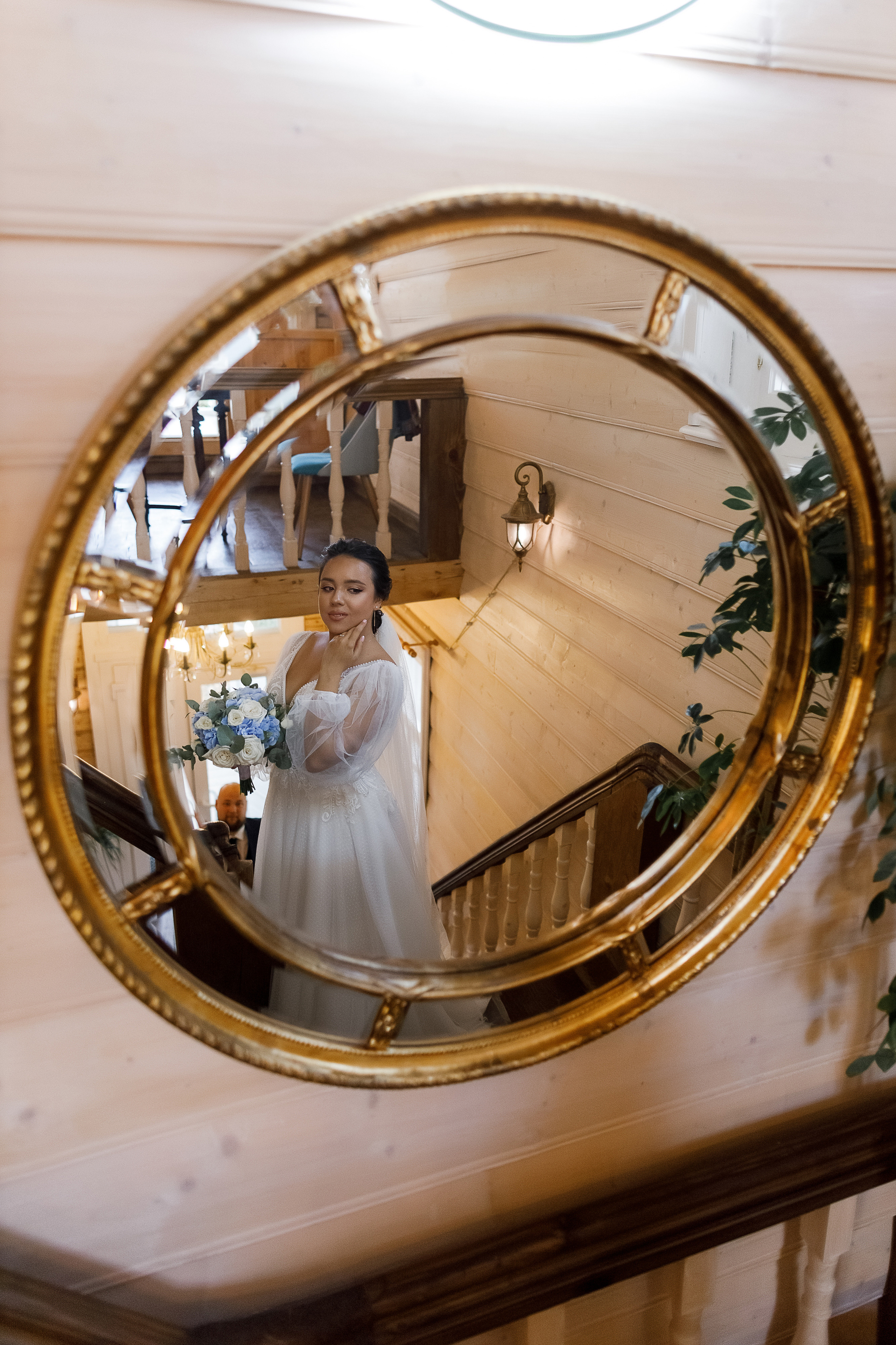 Невероятное появление невесты на свадебном ужине. Олег Сверчков | Свадебный фотограф Вологда