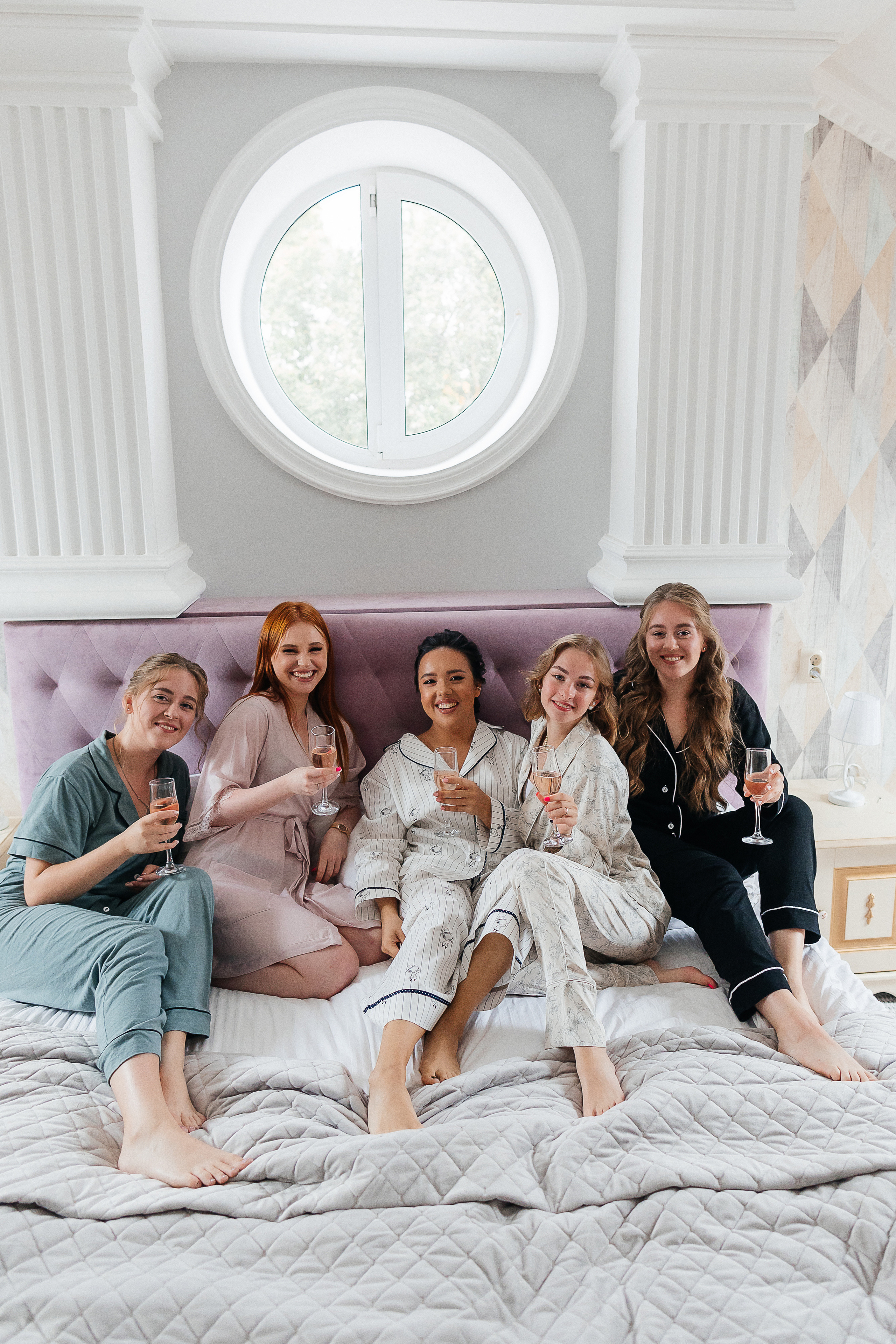 Невероятное появление невесты на свадебном ужине. Олег Сверчков | Свадебный фотограф Вологда