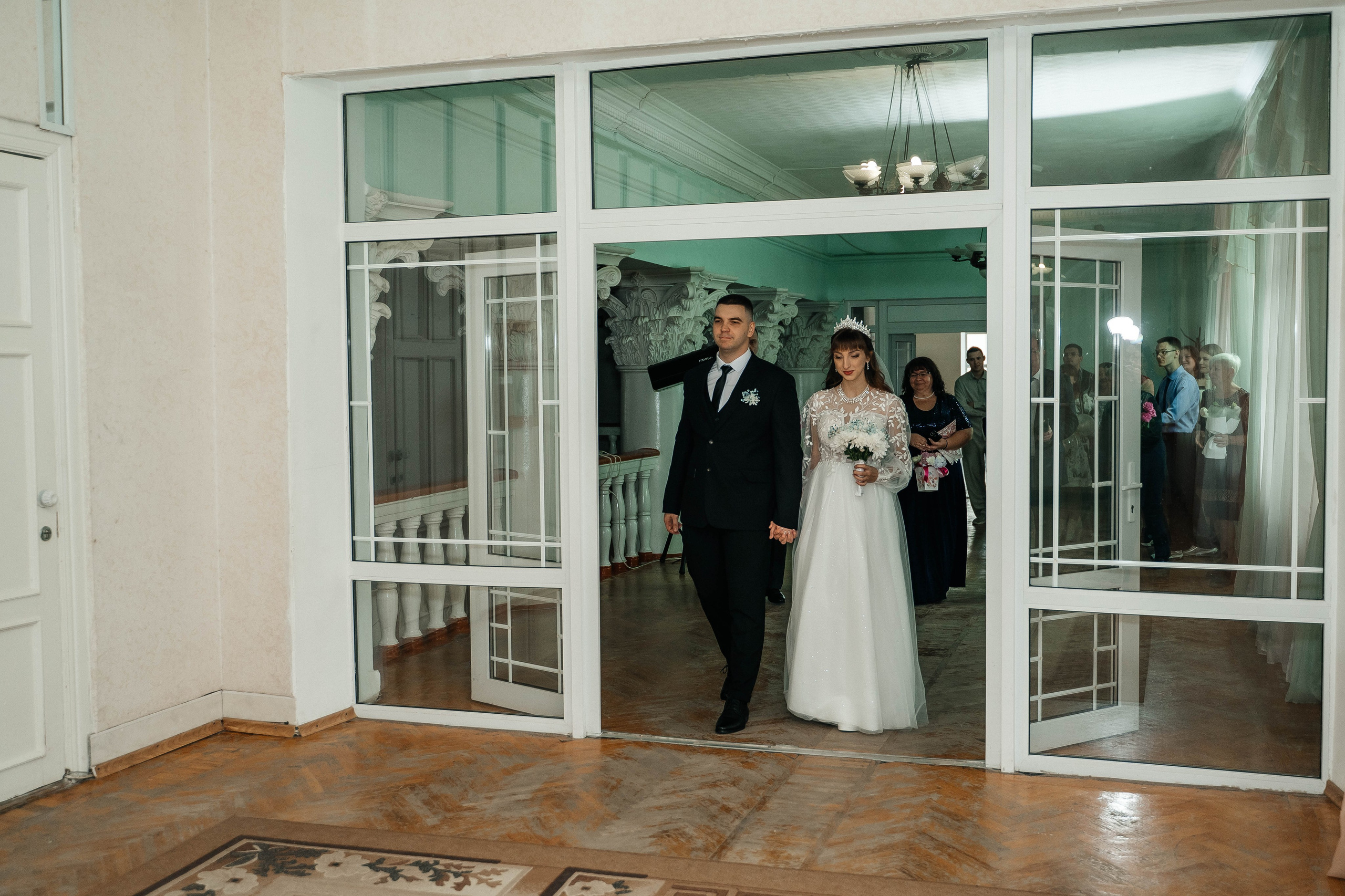 Ирина и Евгений, 08.11.25. Фотограф Виктория Казановская в Каменске-Шахтинском