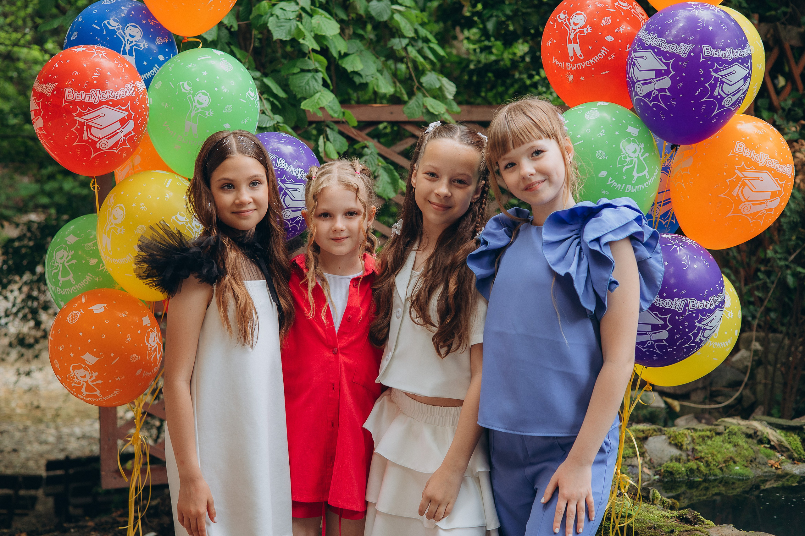 Выпускной 4классы. Выпускные книги Анапа Новороссийск Краснодар