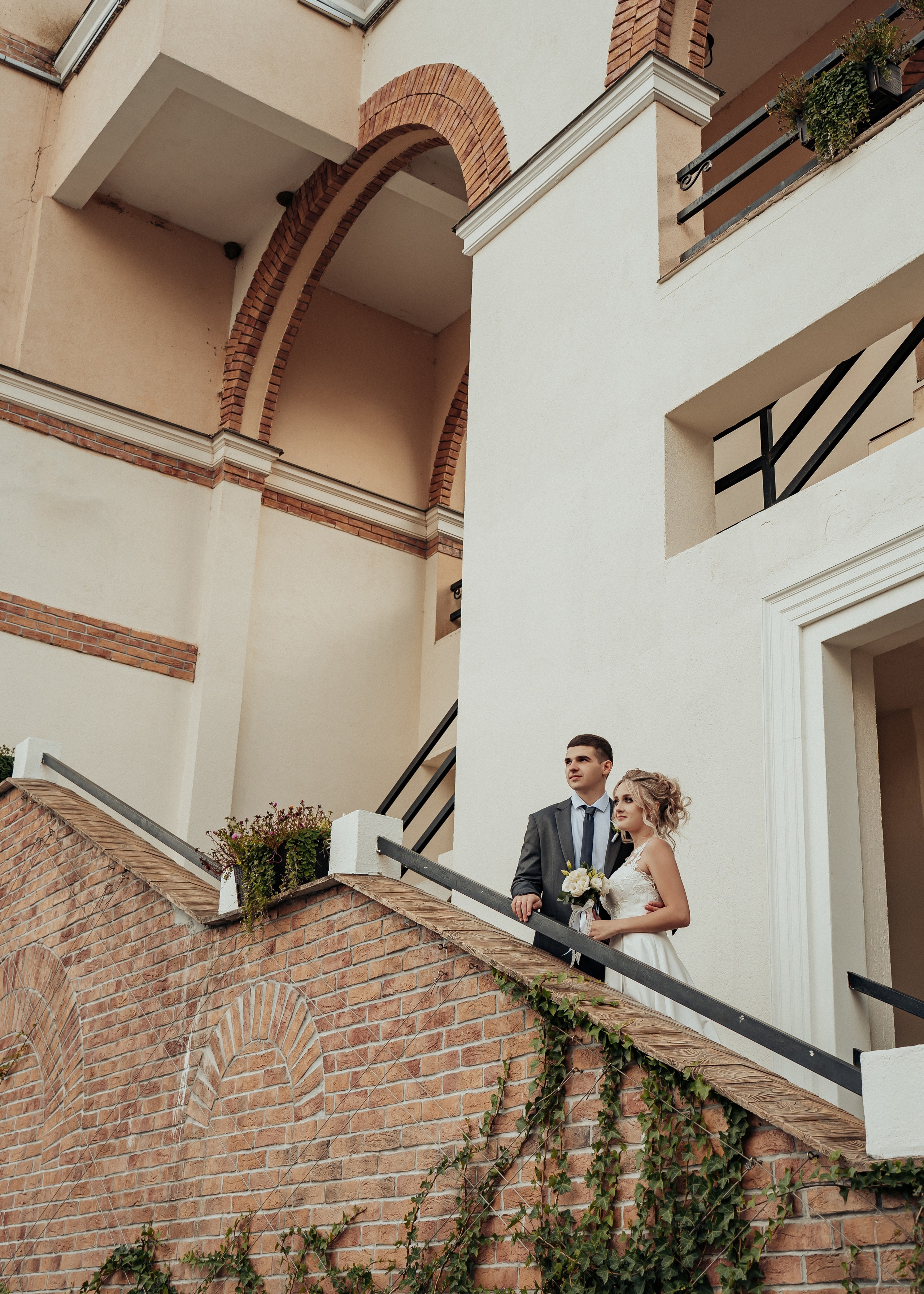 Свадебная фотосессия на море и в горах в Сочи. Алина Бернд — свадебный и индивидуальный фотограф в Сочи и Адлере