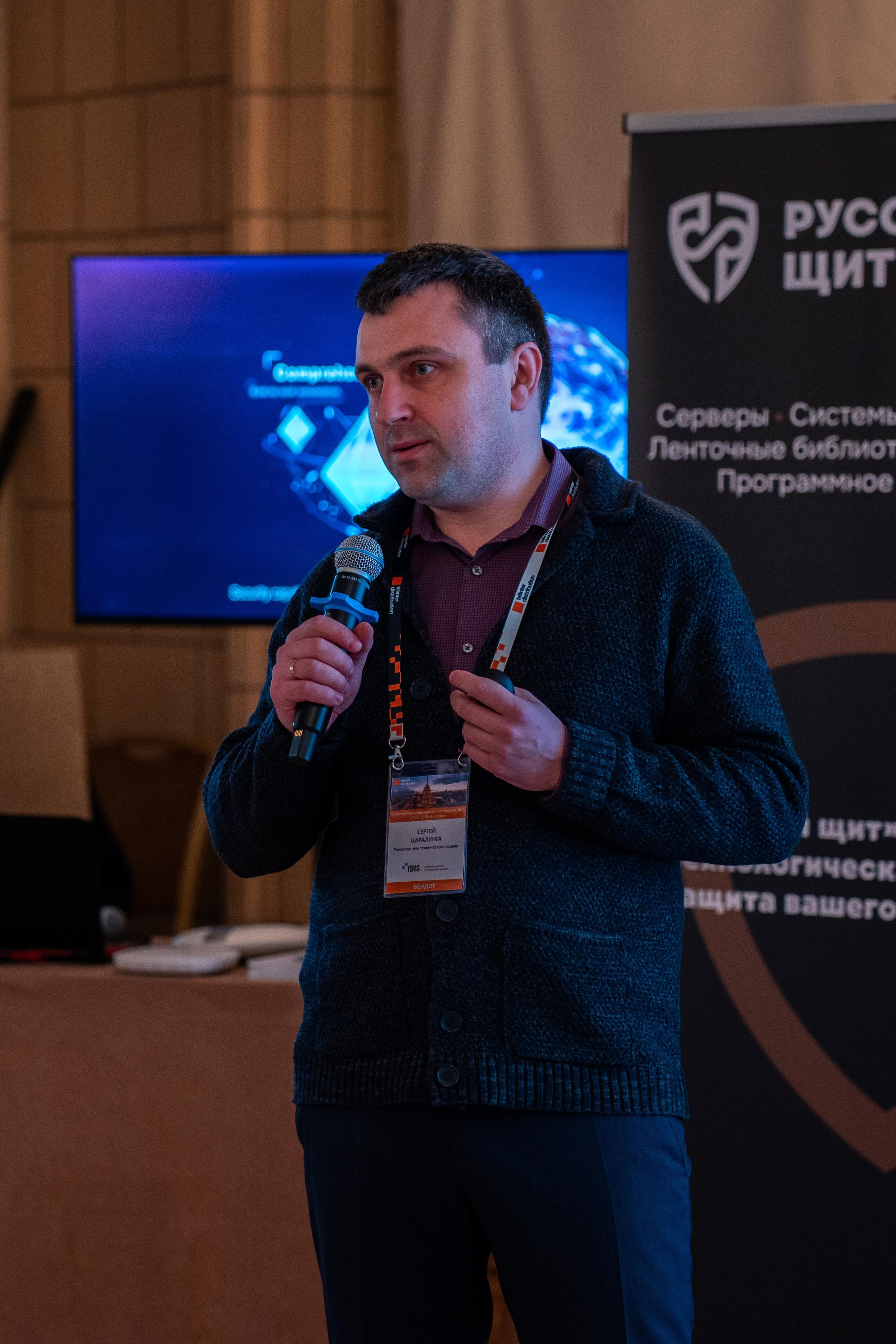 Telinter 15.04.2026. Коммерческий и художественный фотограф и видеограф в Москве Арсений Тургенев