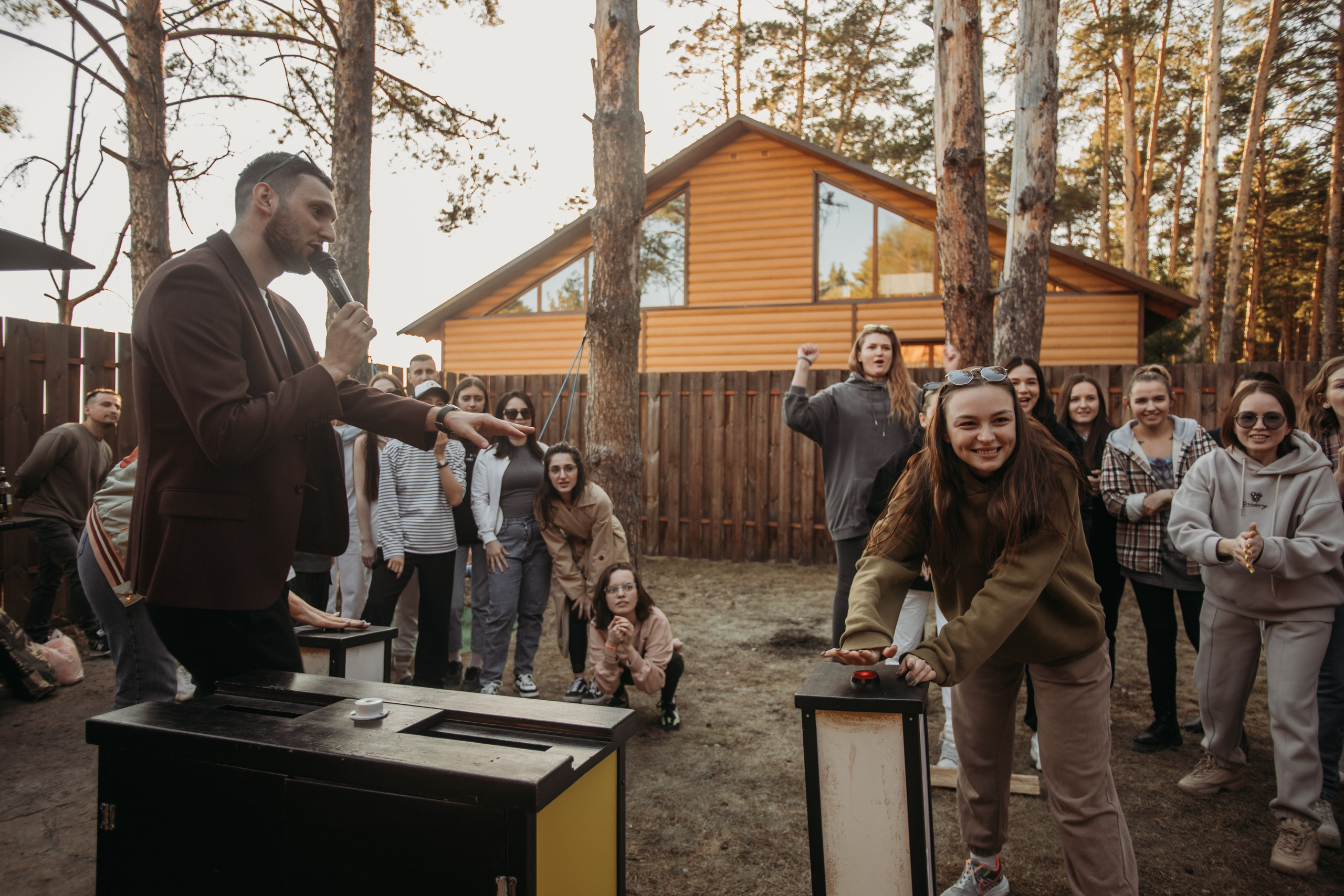 Корпоратив Muza_Arts. Венера Гайн. Репортажный фотограф  Тюмень. Обучение фотографии с 0