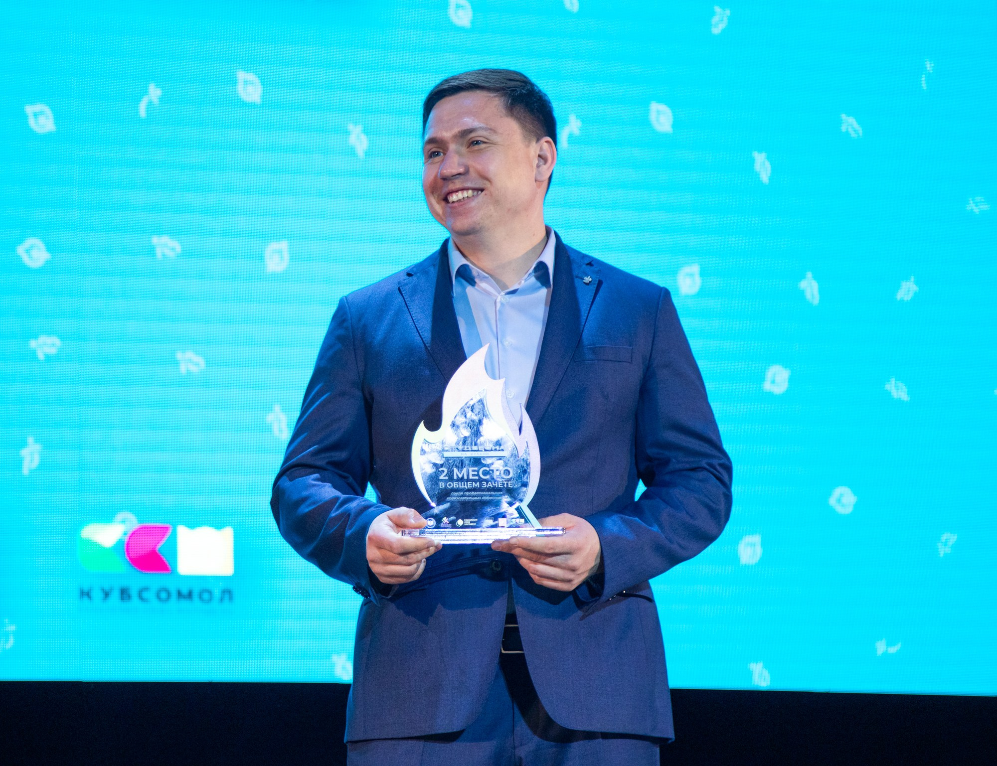 Гала-концерт «Студвесна на Кубани». Репортажный, промышленный и маркетплейс-фотограф Дмитрий Чернат