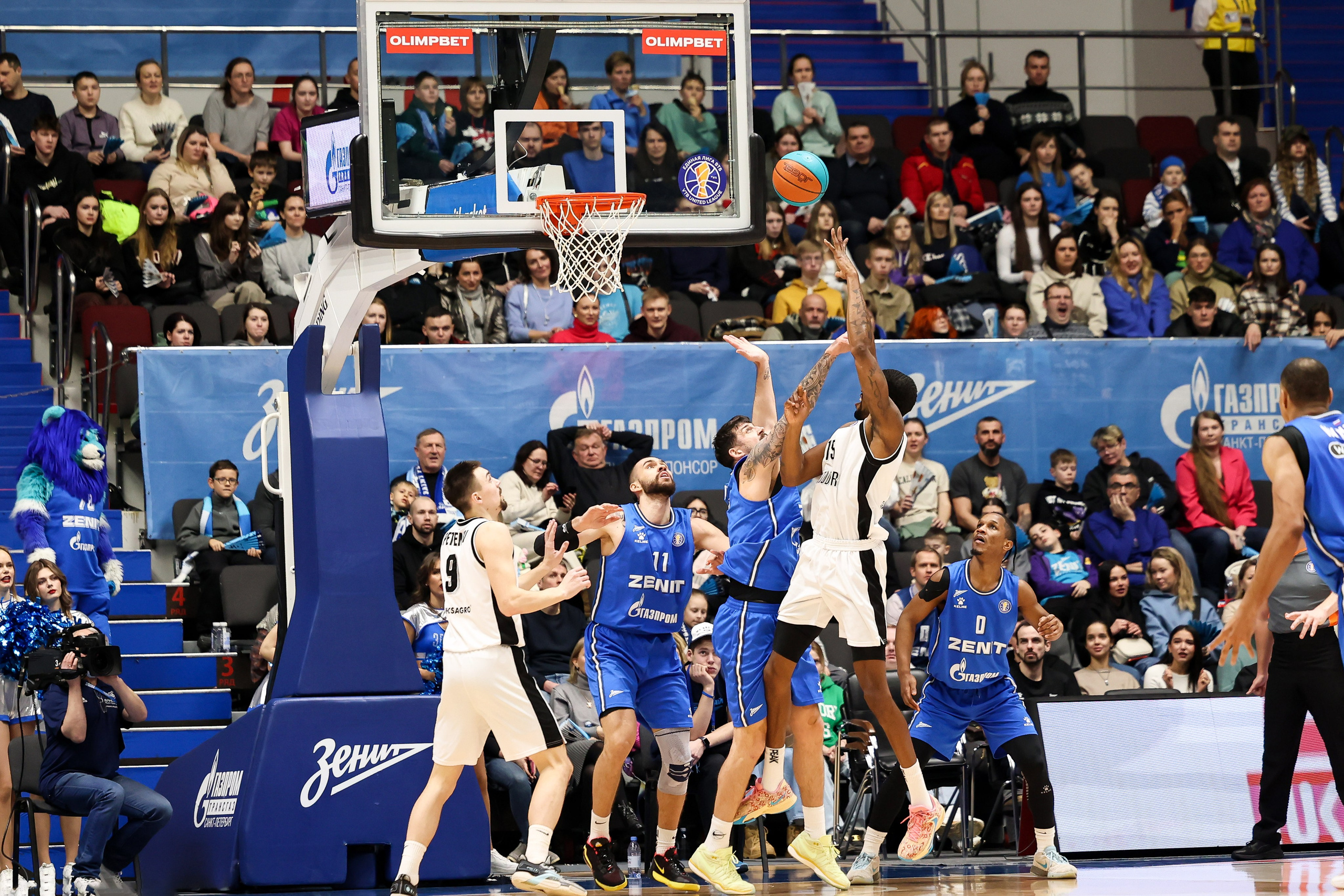 Зенит-Автодор 14.01.2024. Спортивный и репортажный фотограф Антон Тереханов