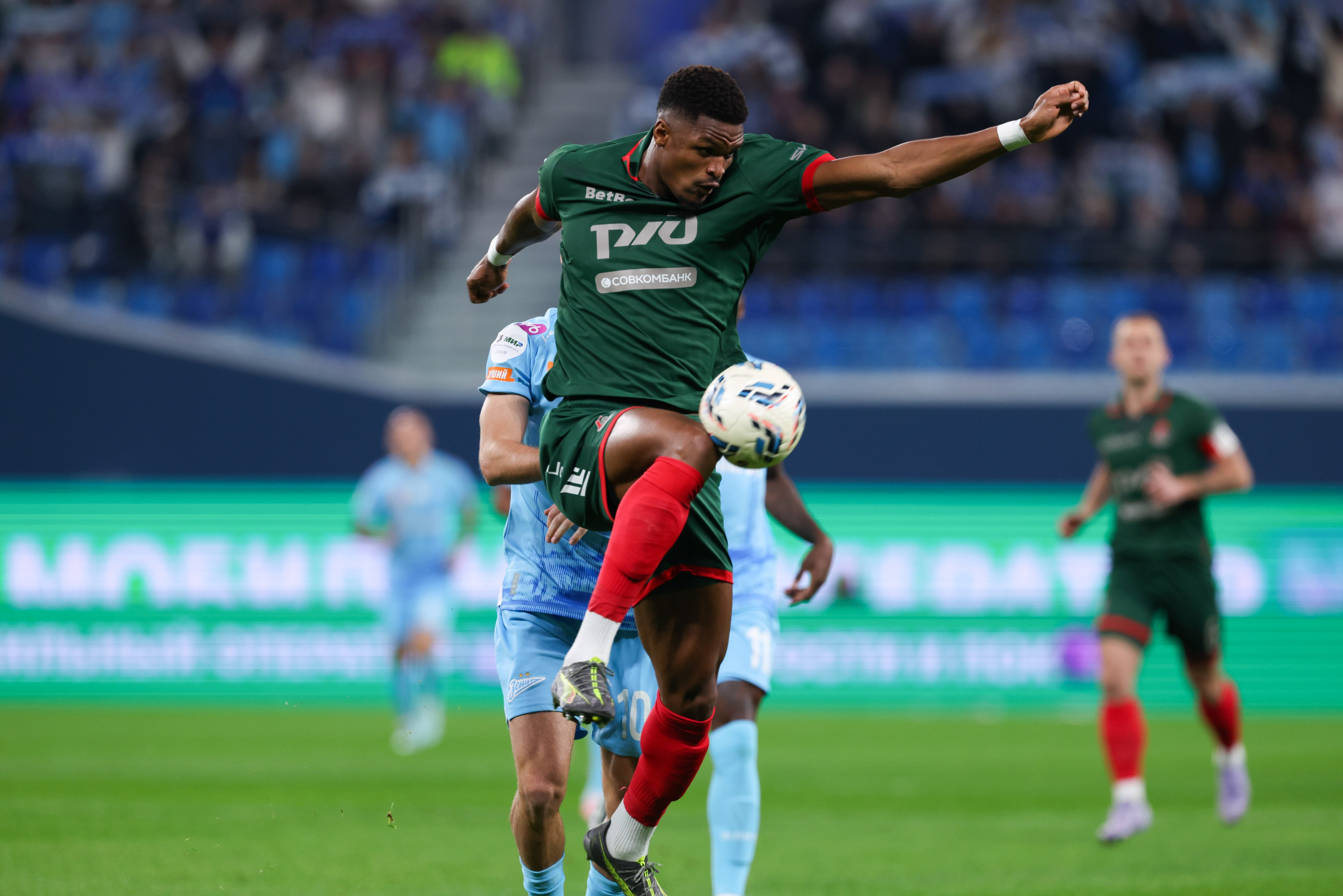 ФК «Зенит» — ФК «Локомотив» 14 тур РПЛ 01.11.2025. Спортивный и репортажный фотограф Антон Тереханов