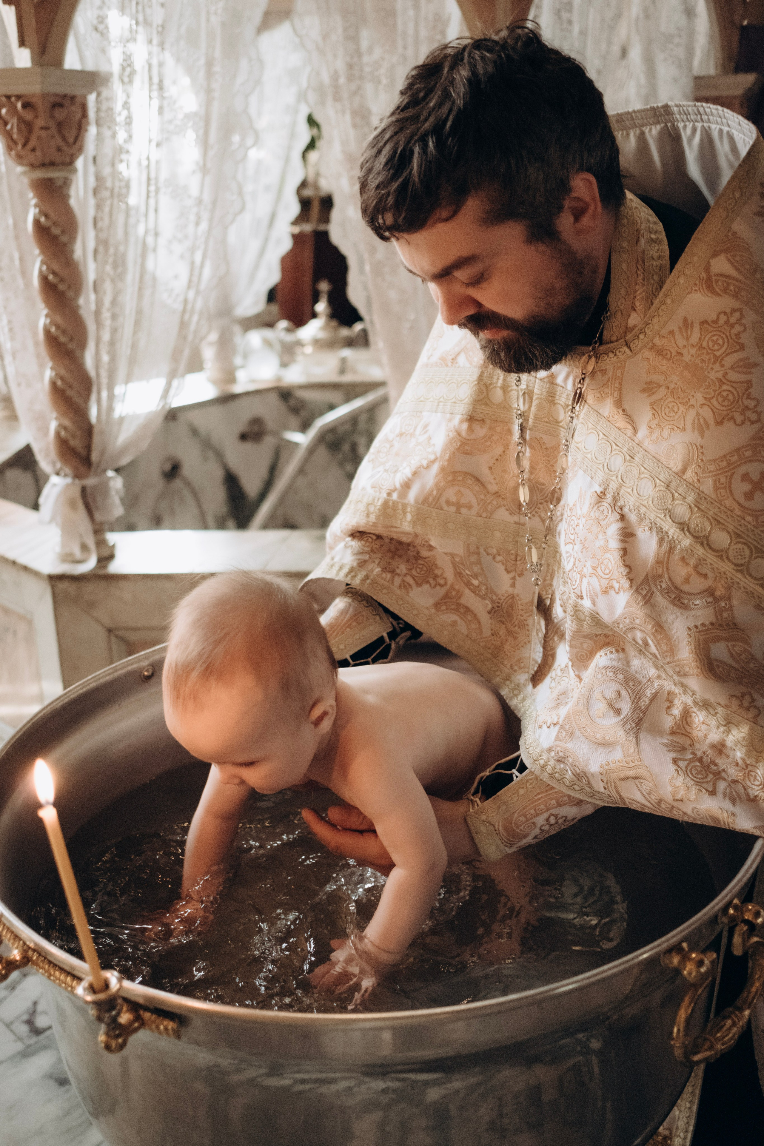 Крещение Александры. Главная