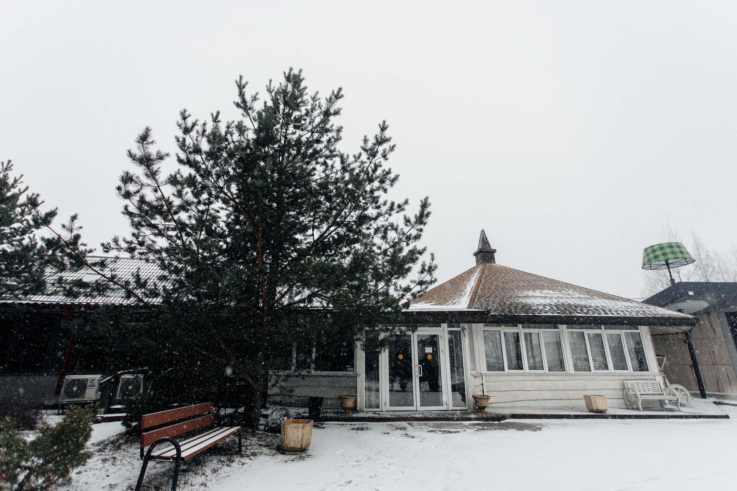 Свадьба в Смоленске зимой. Зимняя свадьба. Свадебный фотограф Вашкевич Денис