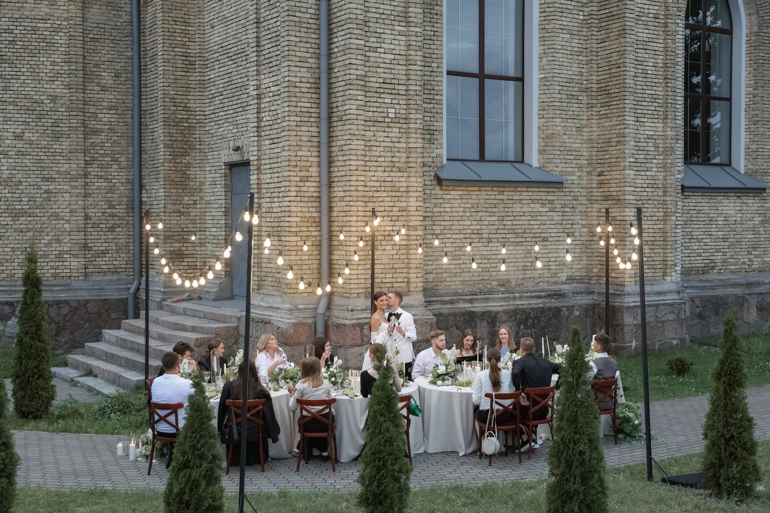 Кирилл и Виктория. Свадебные фотограф и видеограф в Минске Голдосовы Марина и Вадим