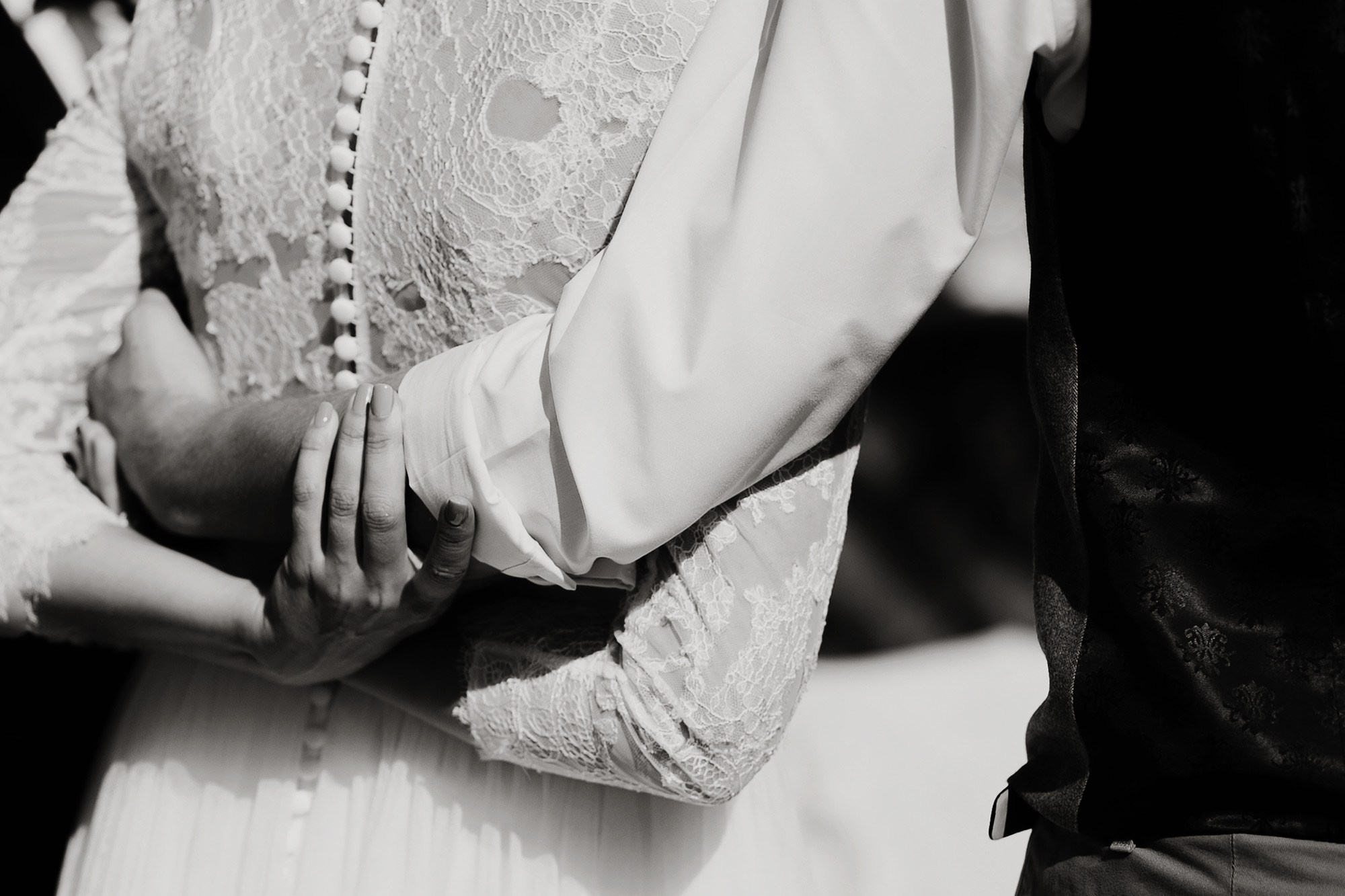 Чувства под небом. Портретный и свадебный фотограф в Екатеринбурге Владимир ЛузинЛузин