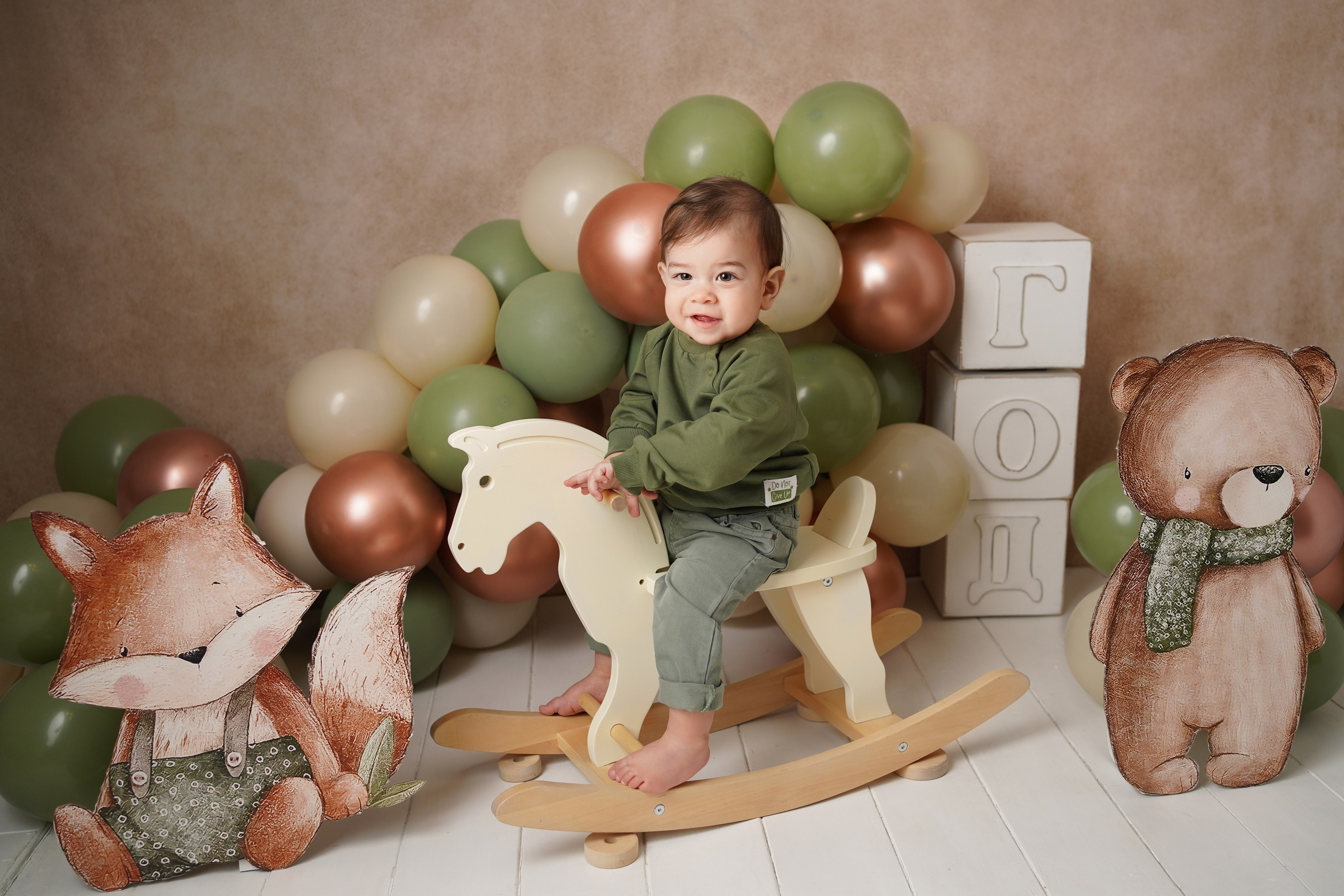 Детская фотосессия Первый годик для мальчиков. Детский фотограф и фотограф новорожденных в Калининград Оксана Иваний