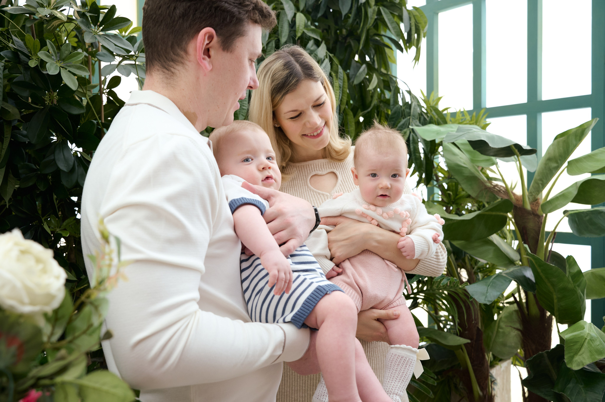 Два ангелочка и лапочка дочка. Миракова Катрин — портретный и семейный фотограф в Москве