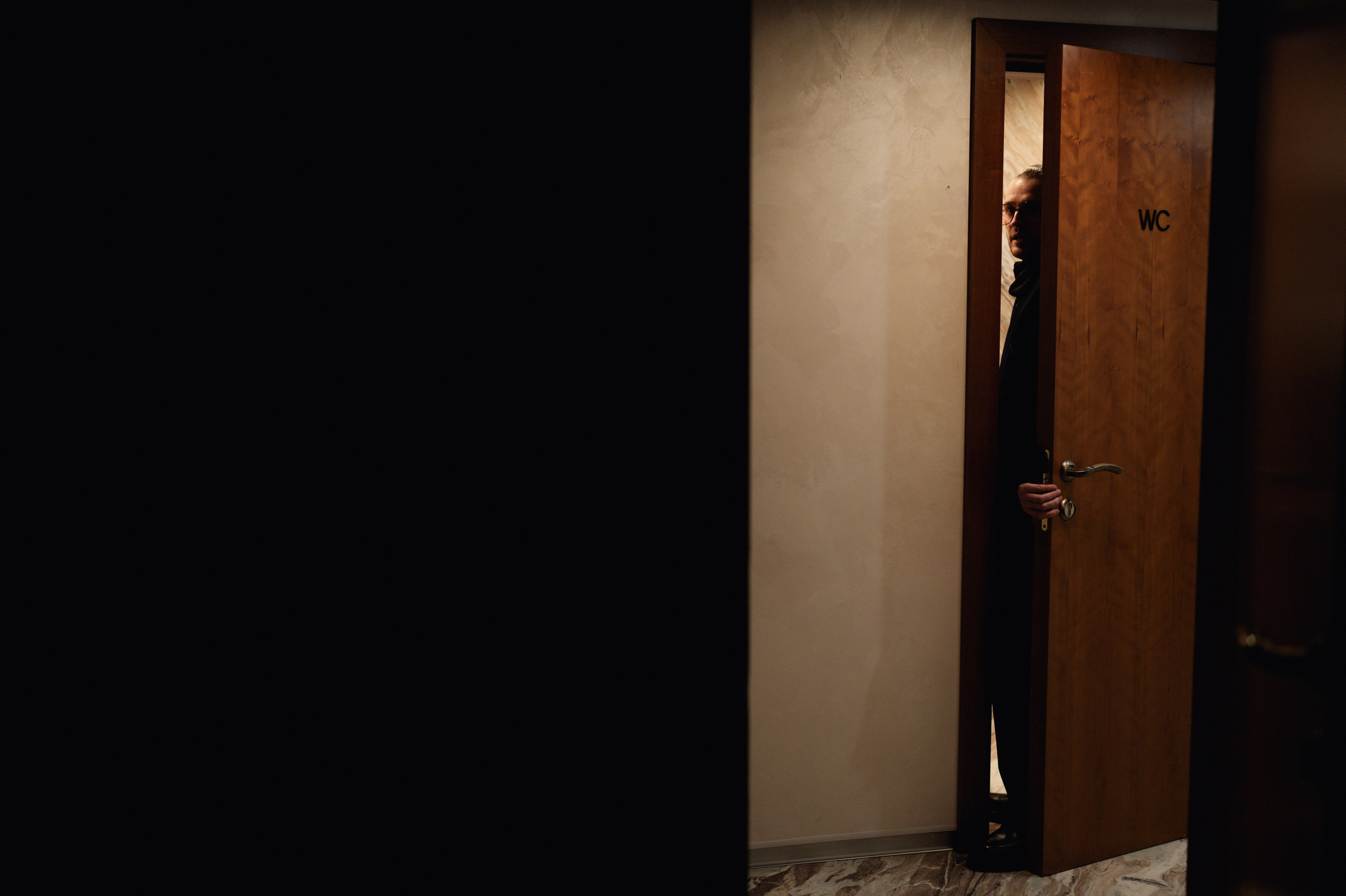 Вошли в ту дверь. Фотограф в Санкт-Петербурге Александр Дымов