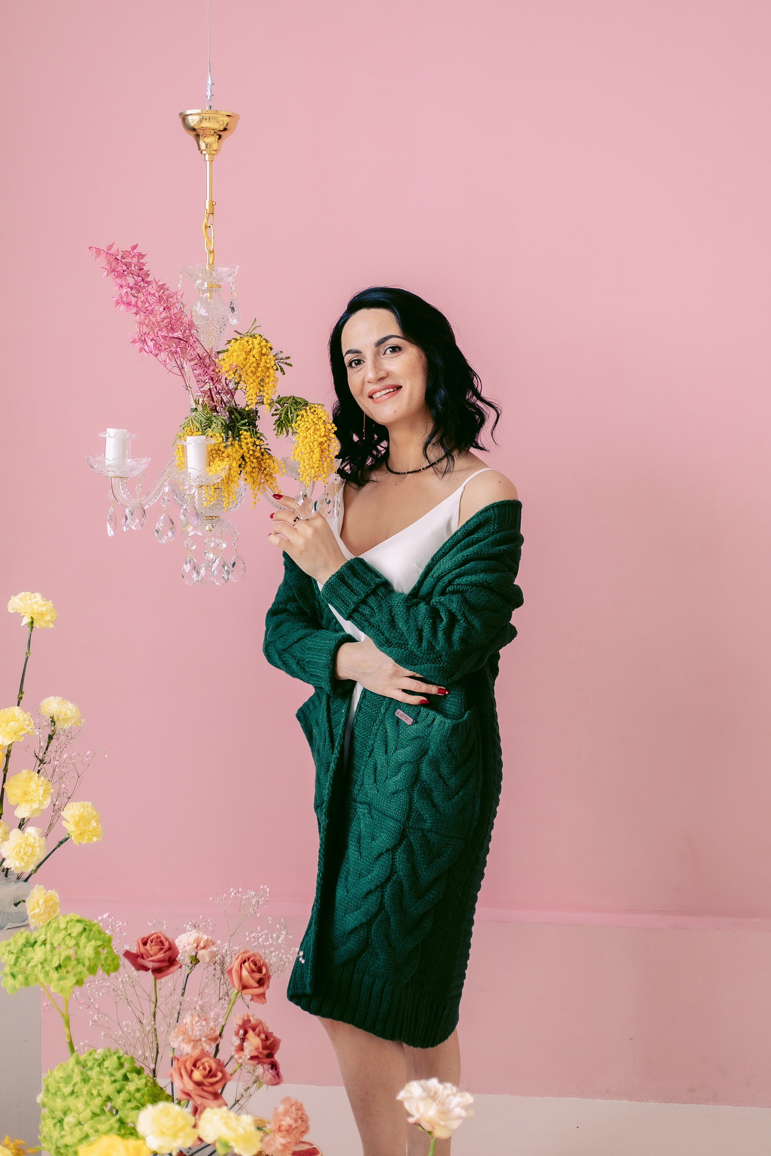 Семейная фотосессия с живыми цветами в фотостудии Zapad. Фотограф в Санкт-Петербурге, Анна Скворцова