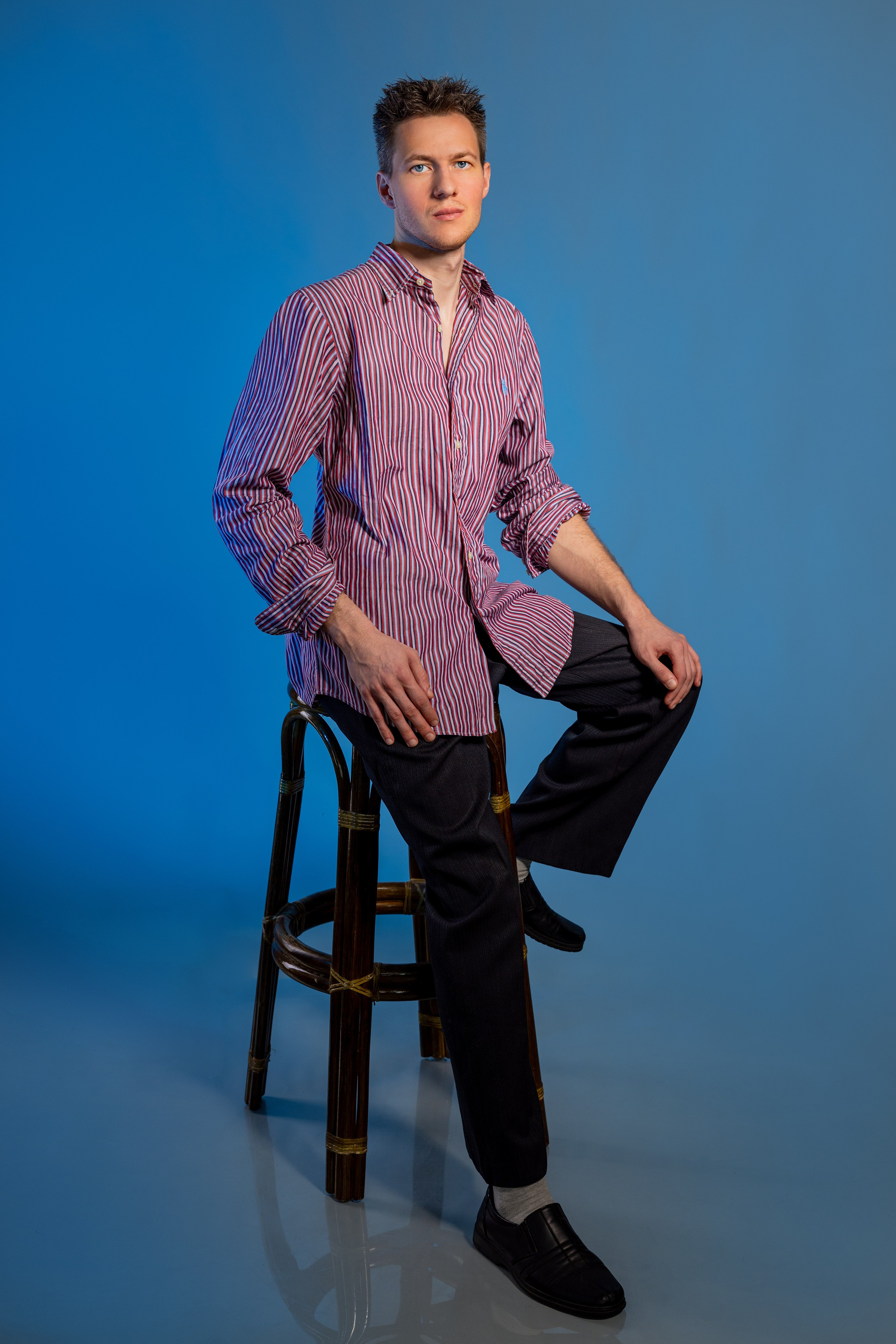 Мужской портрет в студии «КАДР71». Фотограф в Туле Крупский АнДРей. Фотостудия «КАДР71» в Туле