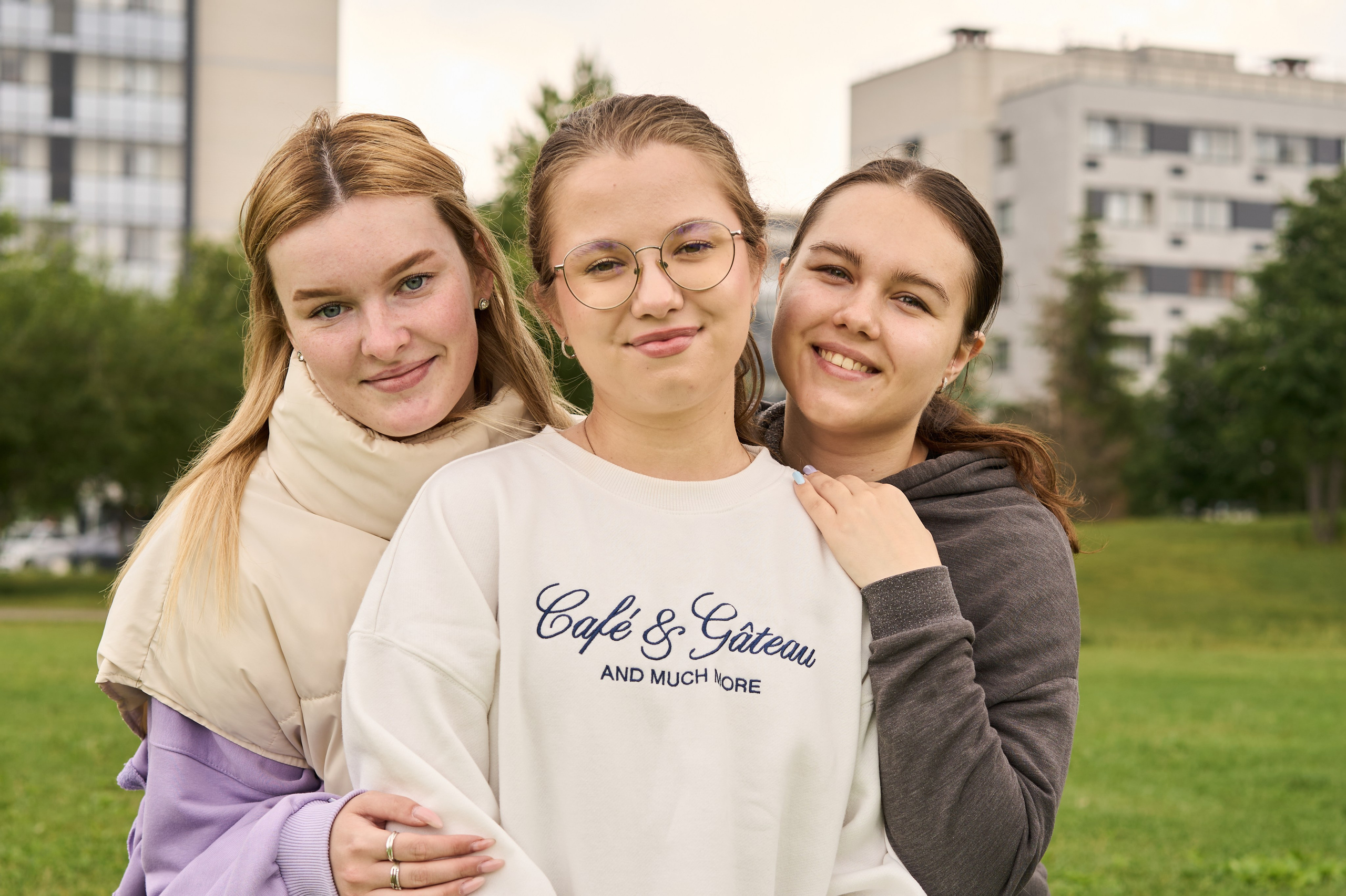 Репортажная съемка занятия йоги в парке. Фотограф Екатеринбург Кокшарова Александра