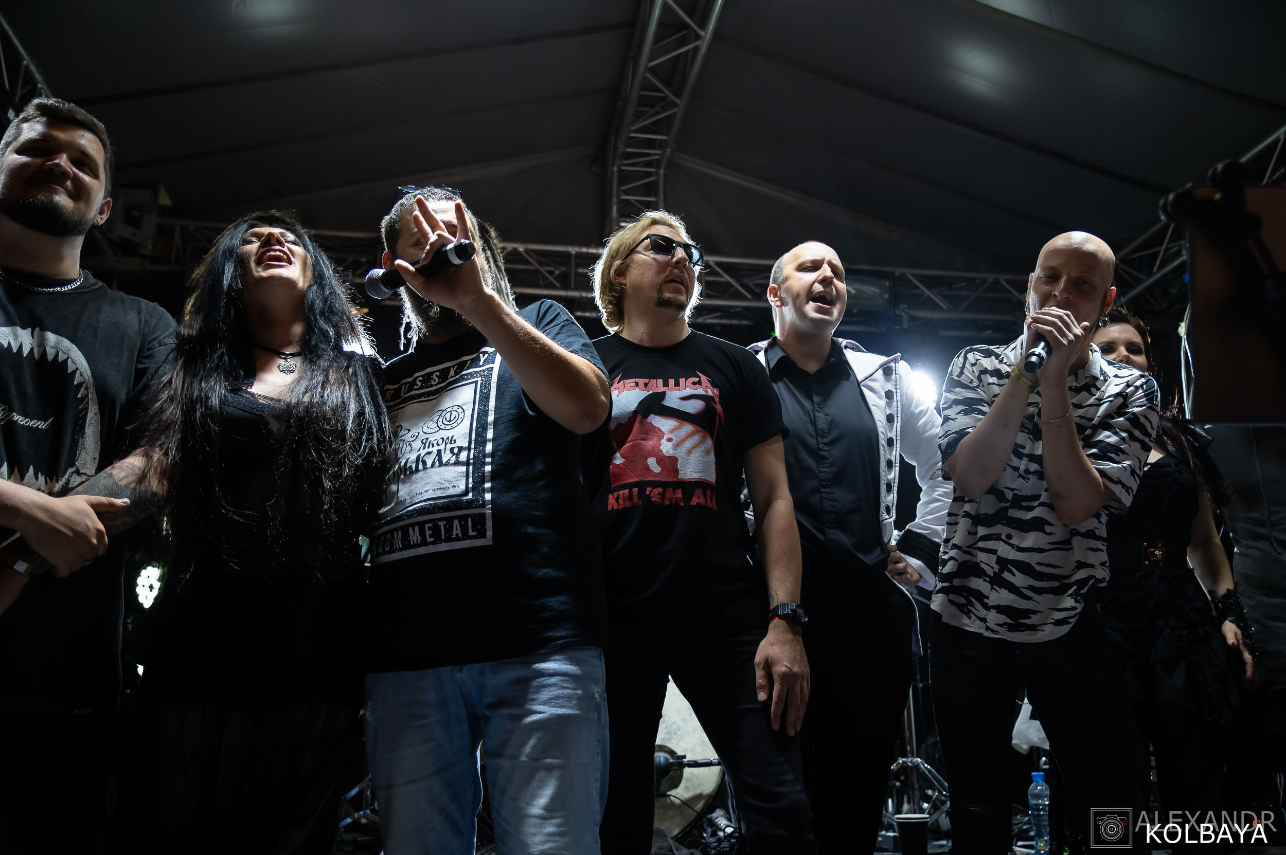 Фоторепортаж с мэшап концерта группы Черный Обелиск 4 июля 2024 года. Концертный и театральный репортажный фотограф в Москве Александр Колбая