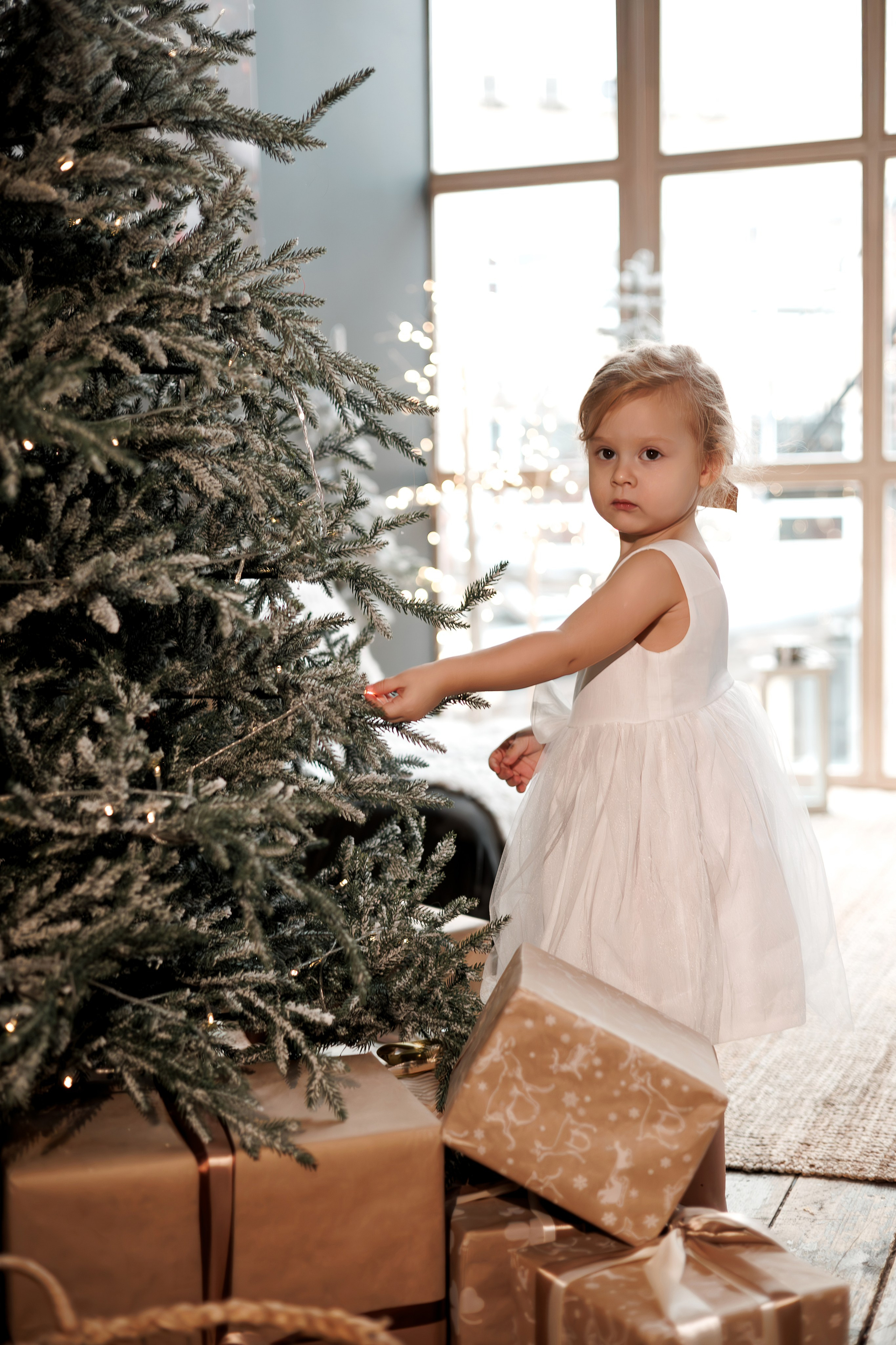 Новогодняя семейная фотосессия в студии FAMOUS (на Павелецкой). Свадебный и семейный фотограф в Москве и МО Елена Агапова