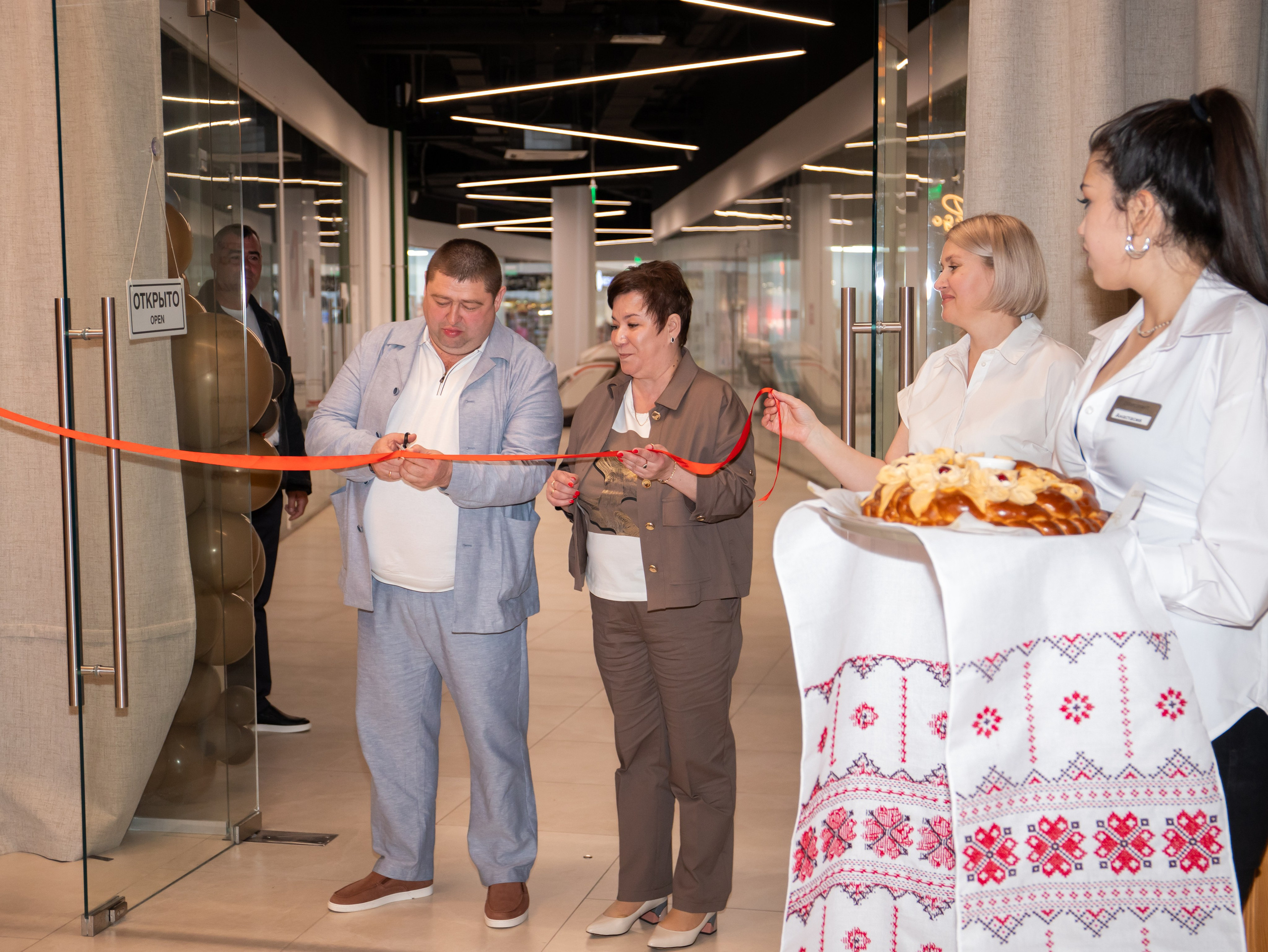 Открытие молдавского ресторана. Свадебный и семейный фотограф в Москве Мила Широких