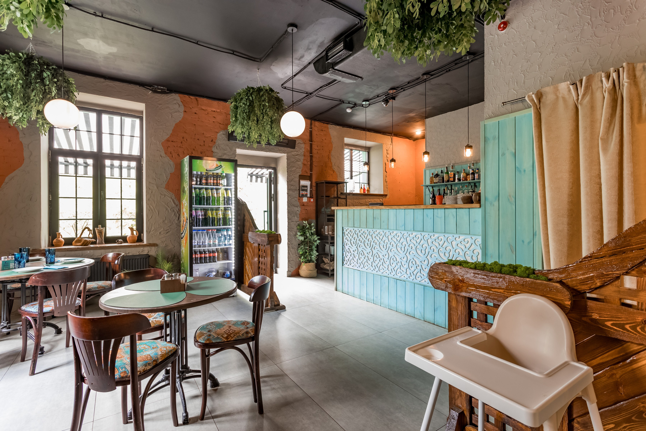 Интерьерная фотосессия для ресторана Тетри на Окской. Интерьеры, Контент, Портреты | Фотограф в Москве Дани Терно