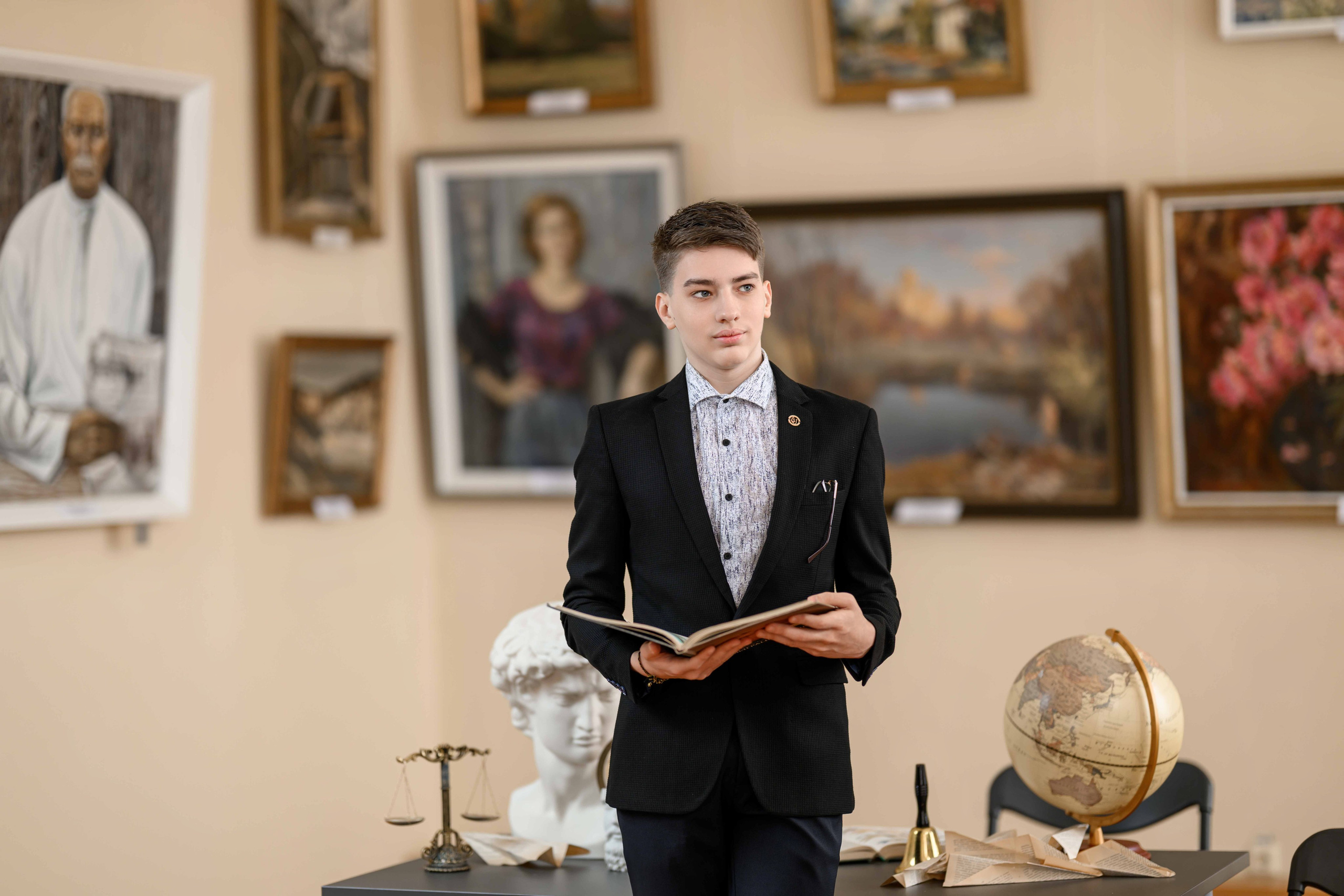 Съёмка в музеее. Свадебный фотограф Белгород Валуйки Старый Оскол Воронеж