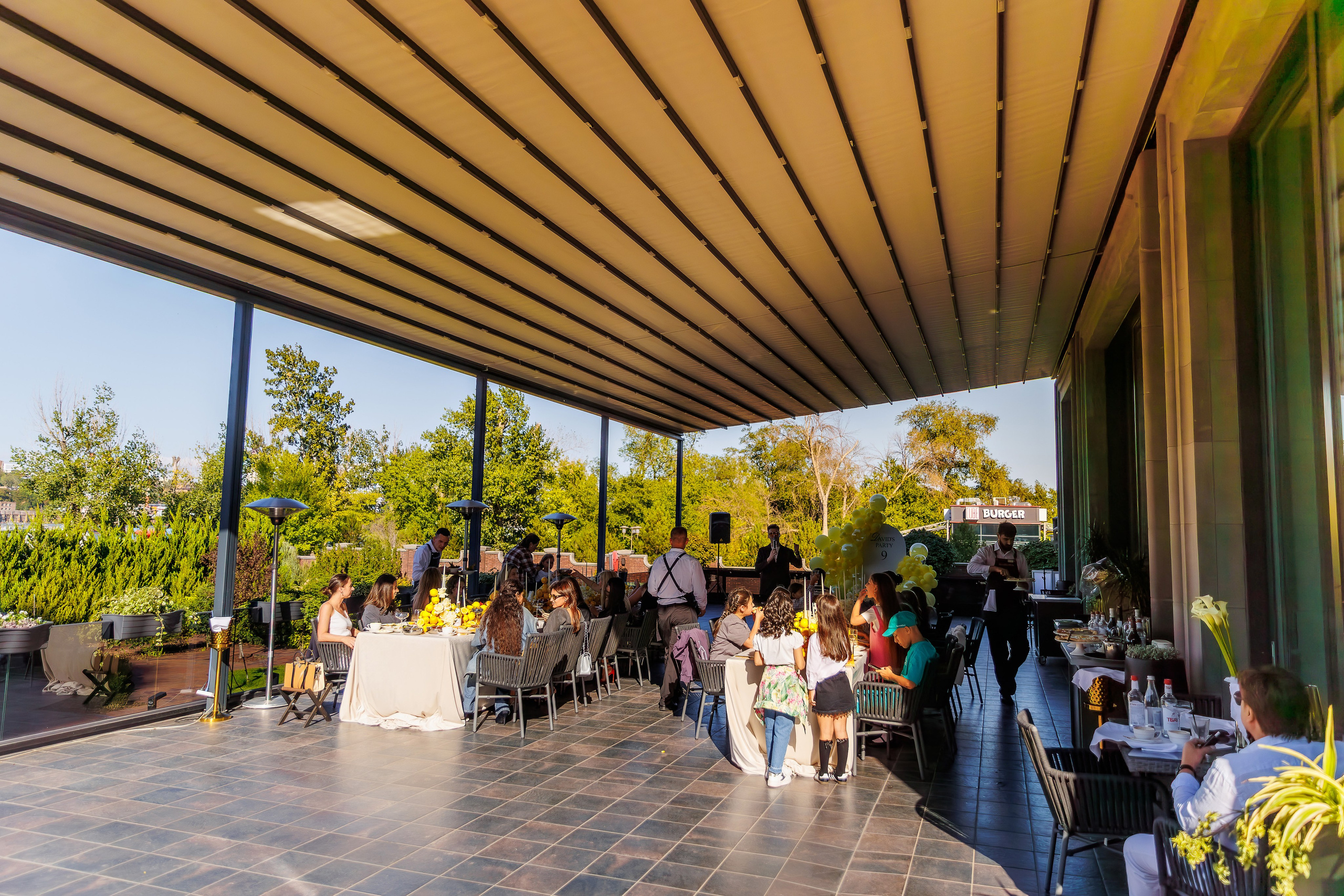 Фотосессия на день рождения Праздничная съемка от профессионального фотографа. Красильников Евгений — профессиональный фотограф в Ростове-на-Дону