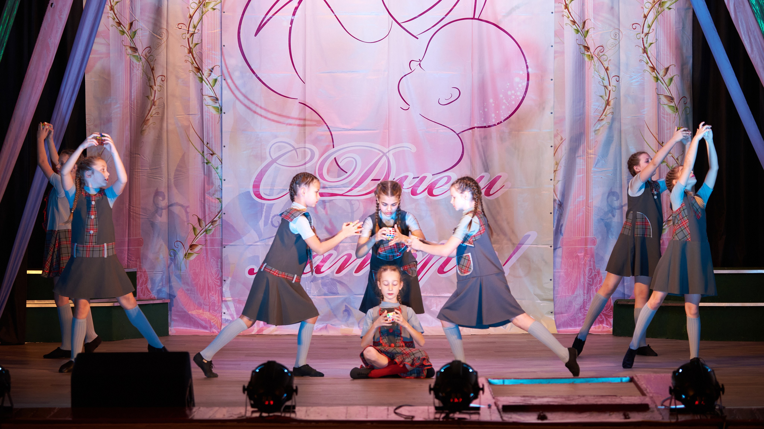 Концерт «Свет маминой любви». [fXph] Фотограф Масликов Илья. Съёмка мероприятий в Ленинске-Кузнецком