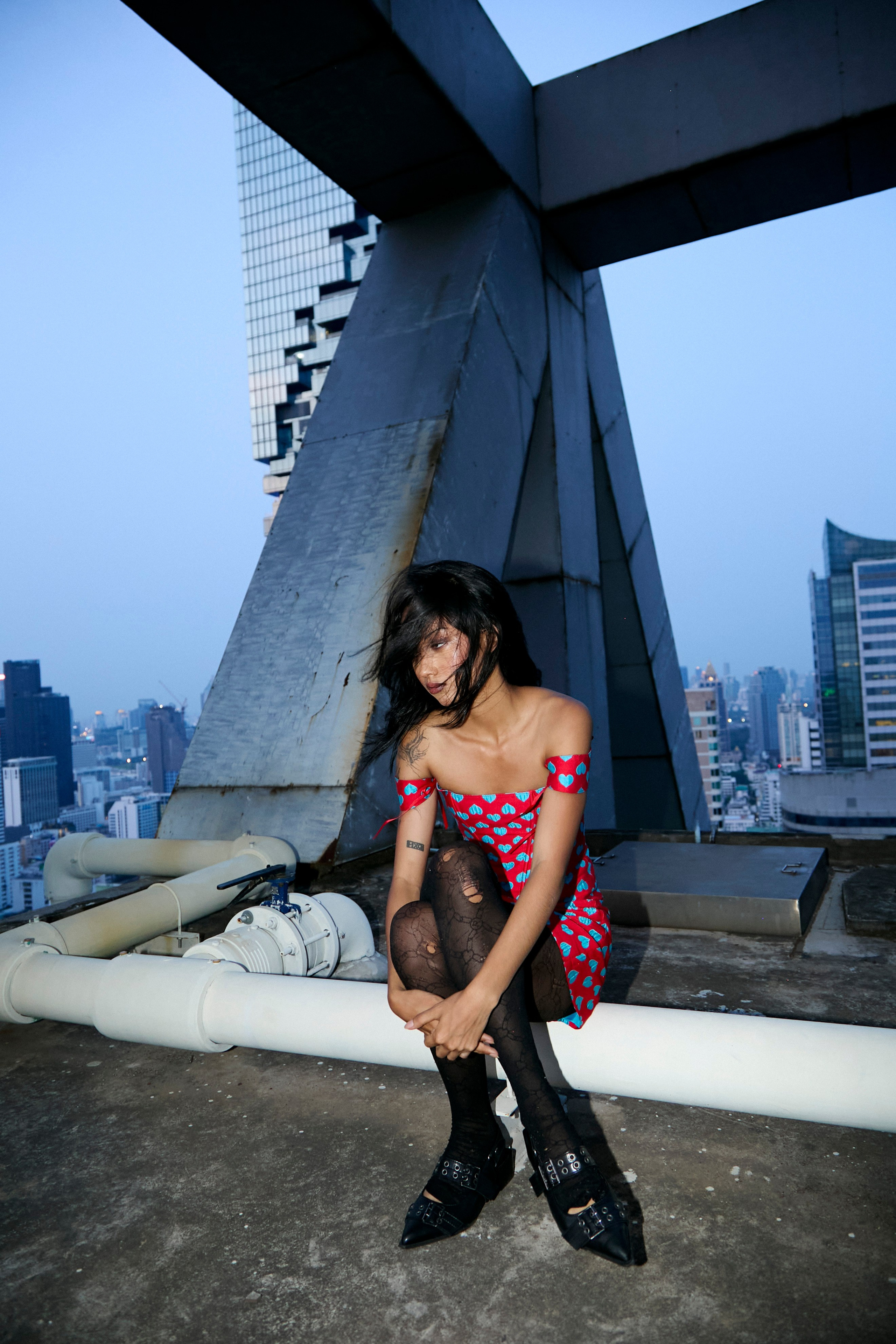 Deviant. Arina Kharakhashian