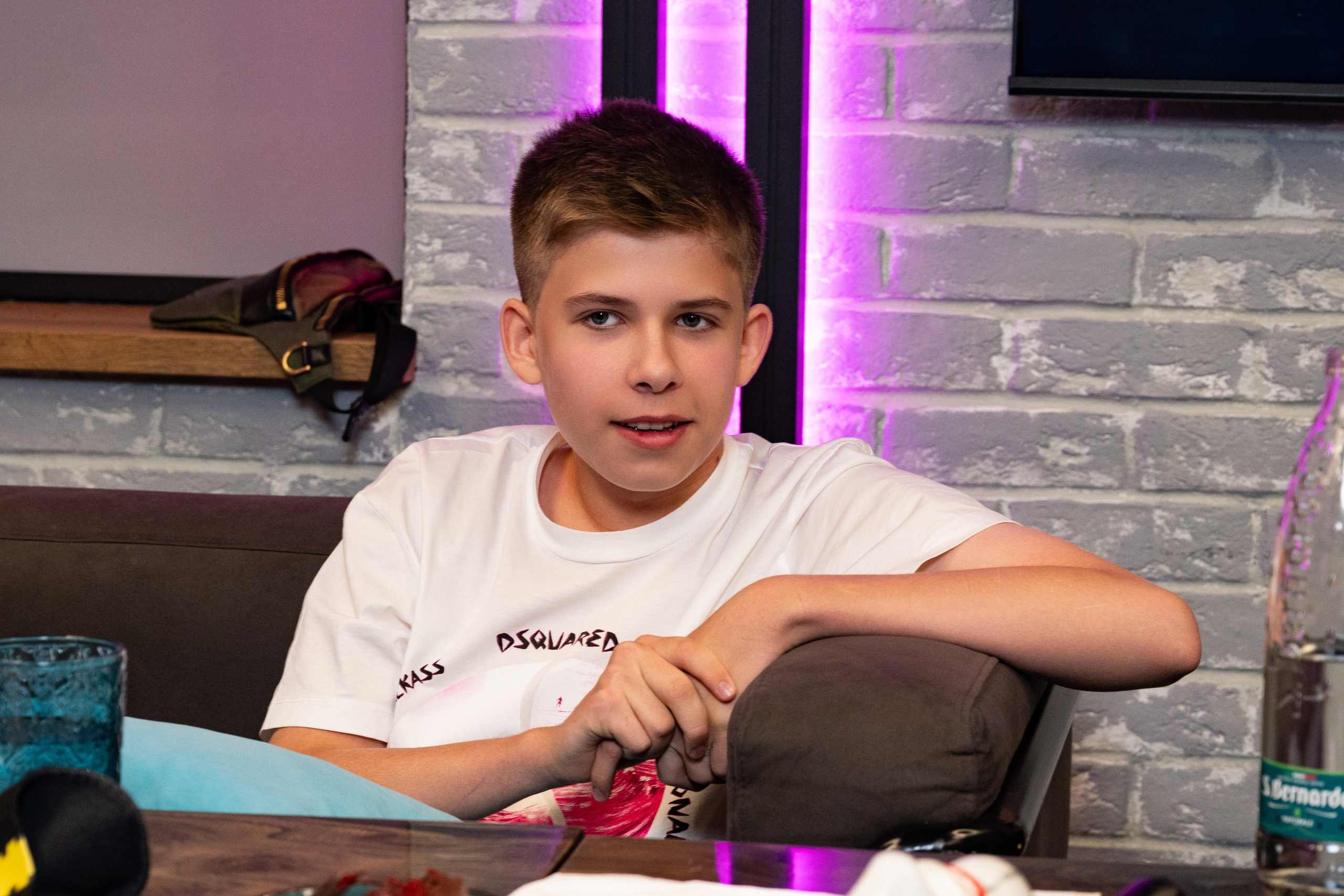 Репортаж на турнире по игре Мафия в «Мятном еноте». Фотограф мероприятий в Москве