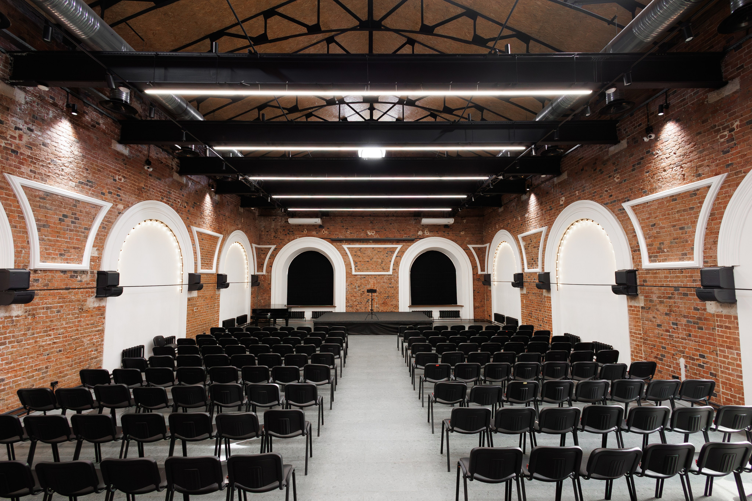 Азимут. Фотосъёмка для бизнеса — предметное фото, репортаж с мероприятий, портреты людей, съёмка интерьера и экстерьера