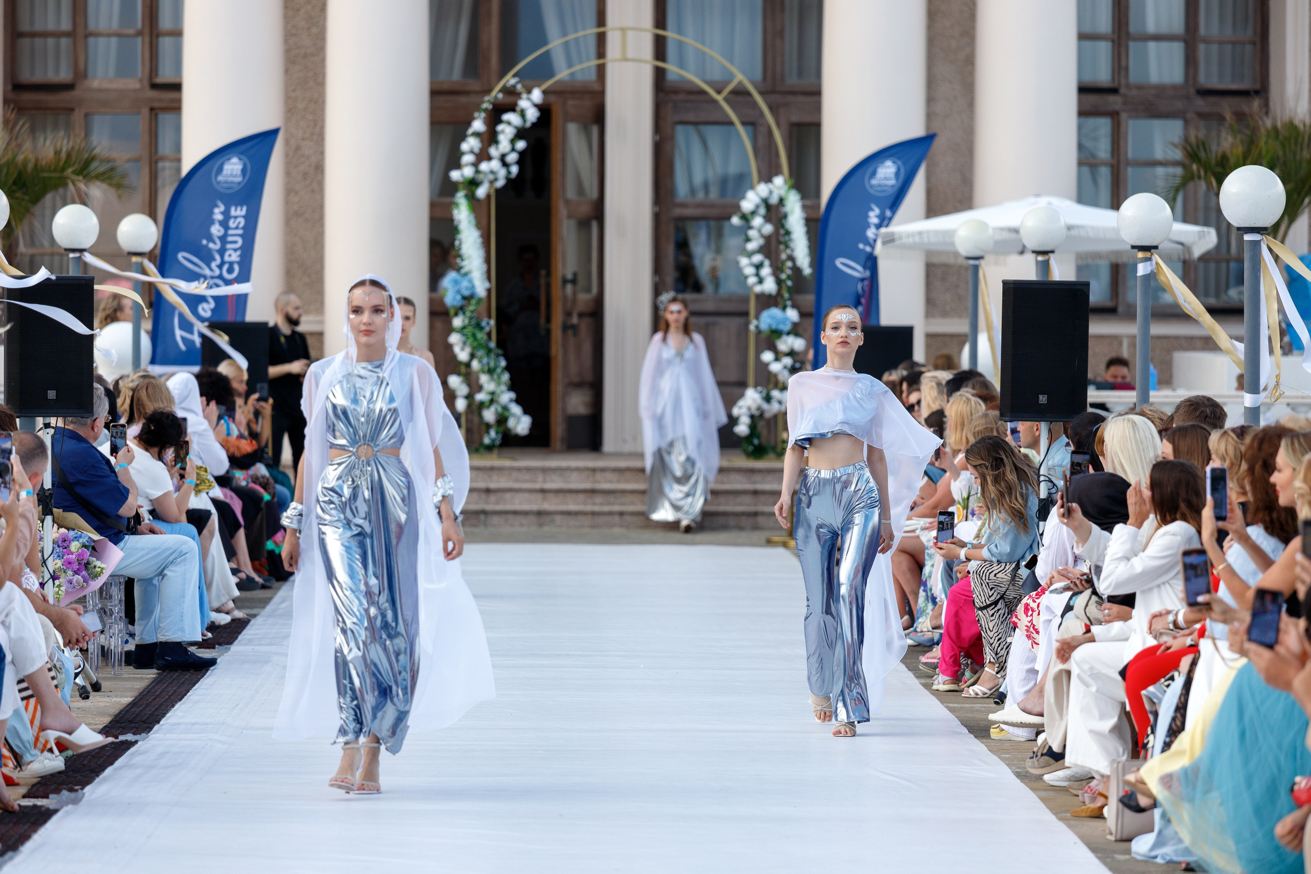 29 Fashion Cruise. Интерьерный и фуд фотограф в Иркутске Дмитрий Арно