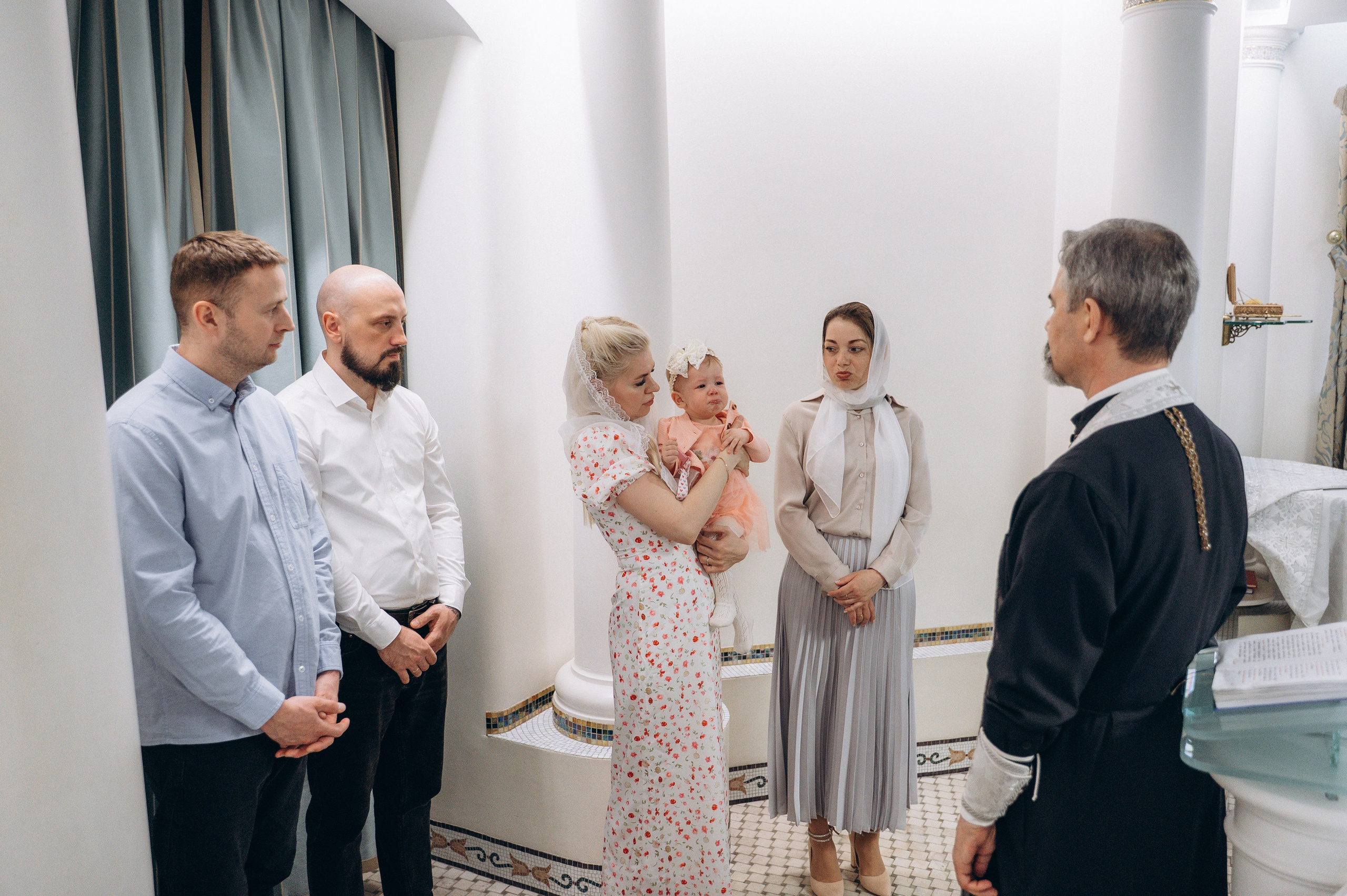 Крещение Миланы (Храм Всех Святых). Семейный фотограф в Минске Дарья Дреко