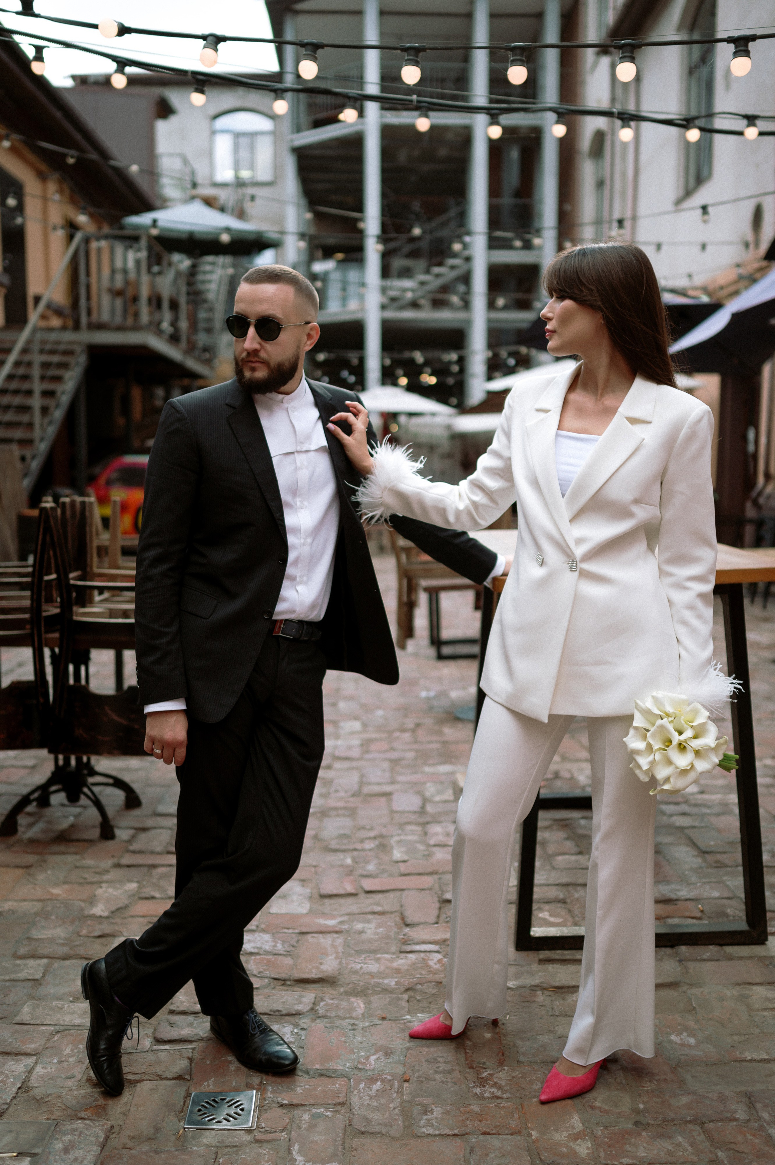 Astrakhan street wedding. Wedding photographer