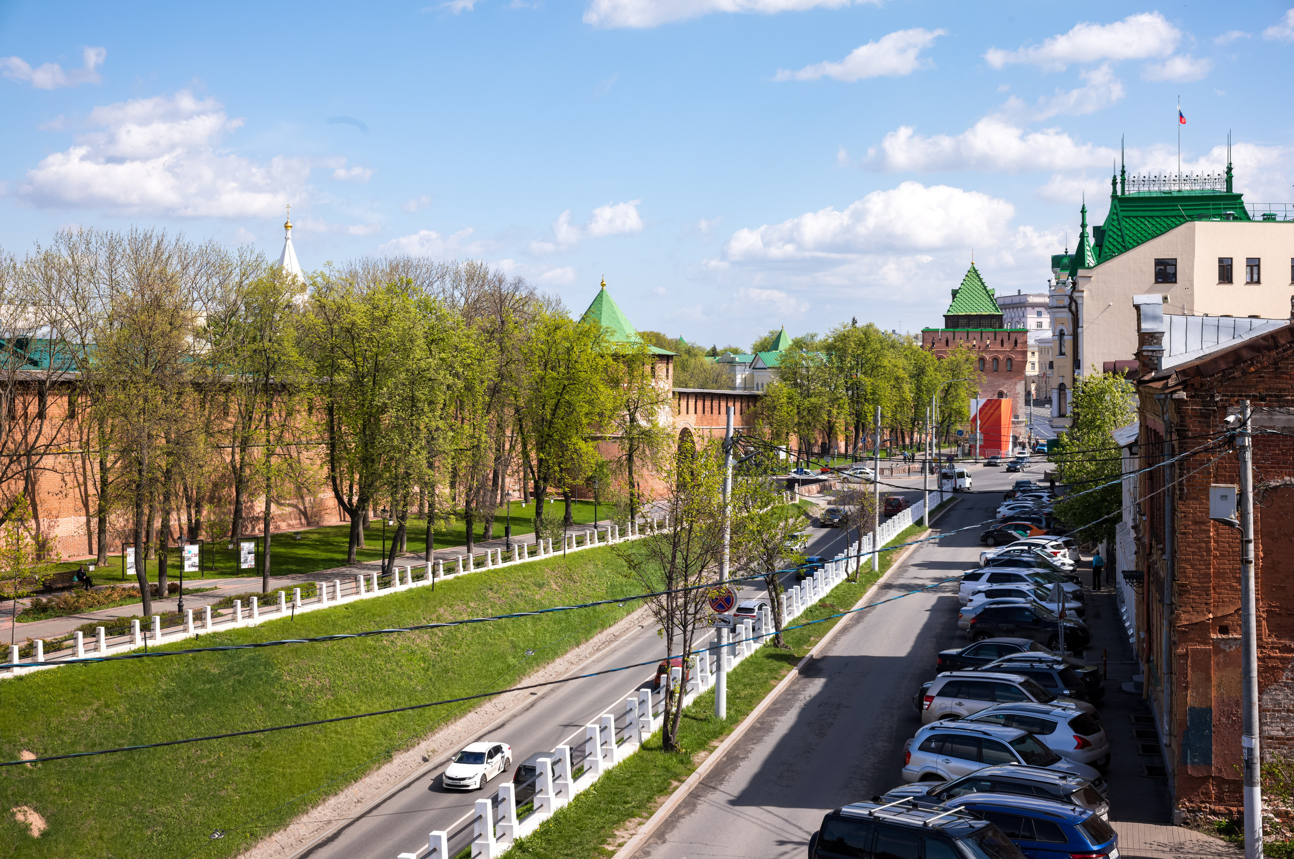 Вид из окна гостиницы Sheraton на Нижегородский Кремль