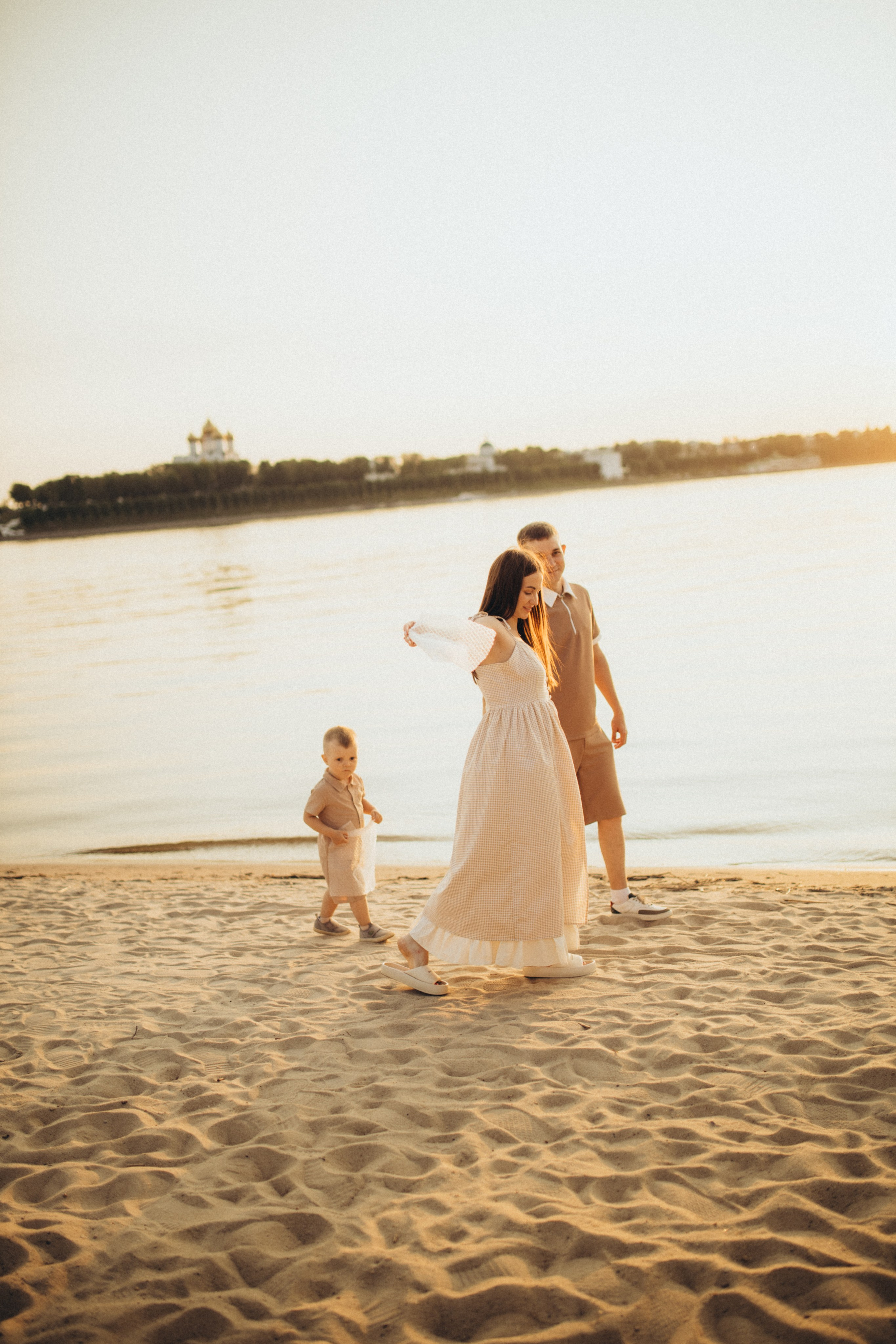 Арина, Женя и Леон. Семейный фотограф Вероника Каюрова Ярославль