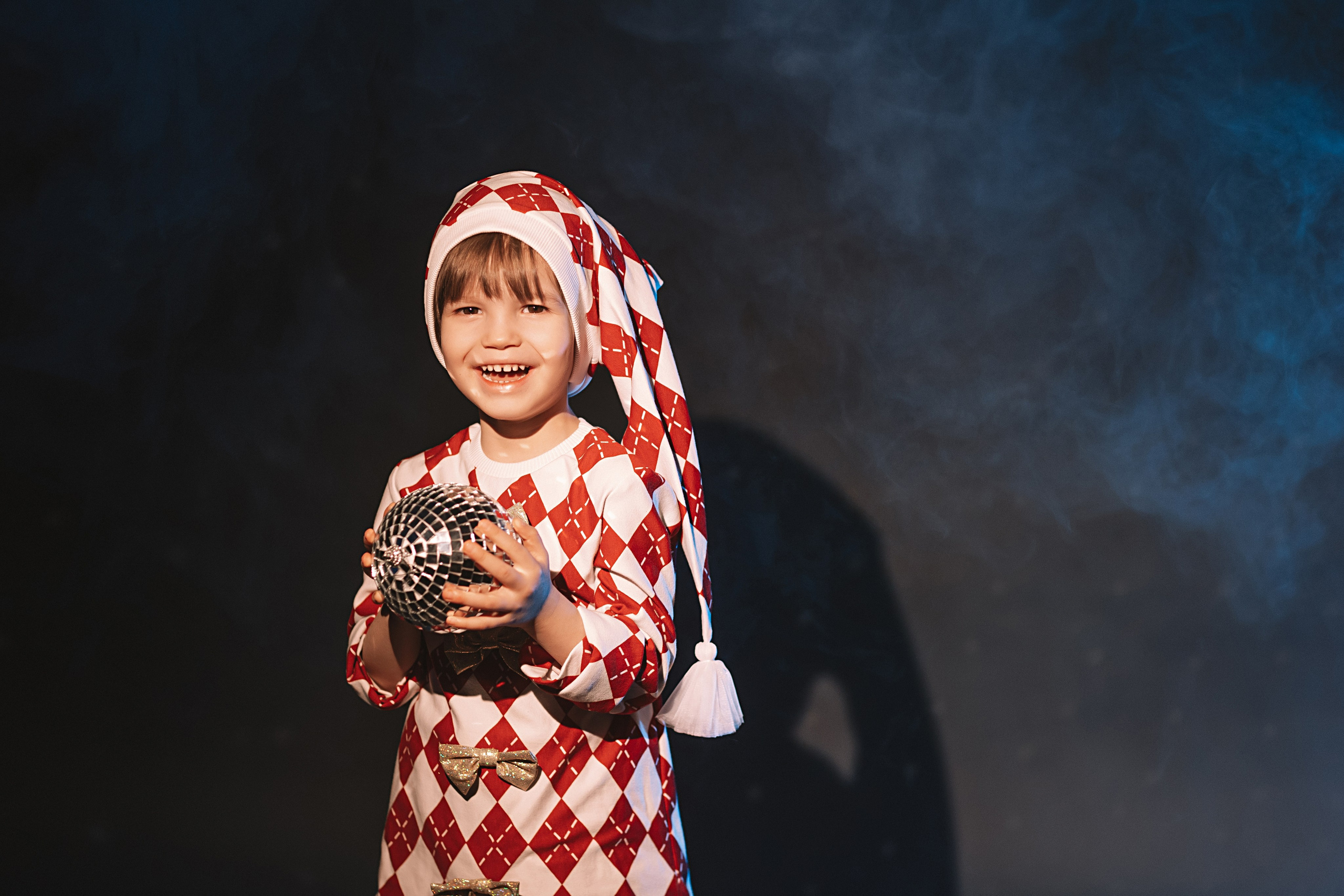 Волшебник. Семейный фотограф Тюмень, фотограф на роды Салмина Мария