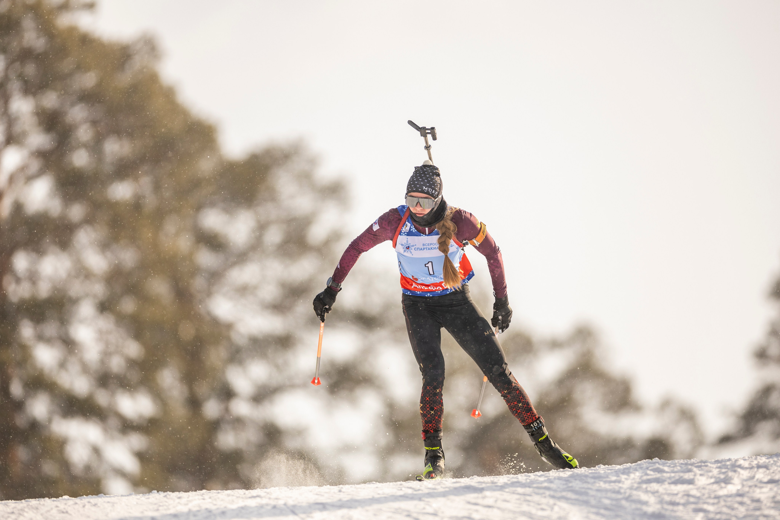 Всероссийская спартакиада. Гонка преследования женщины. Спортивный репортажный фотограф Казань Нафис Сиразетдинов