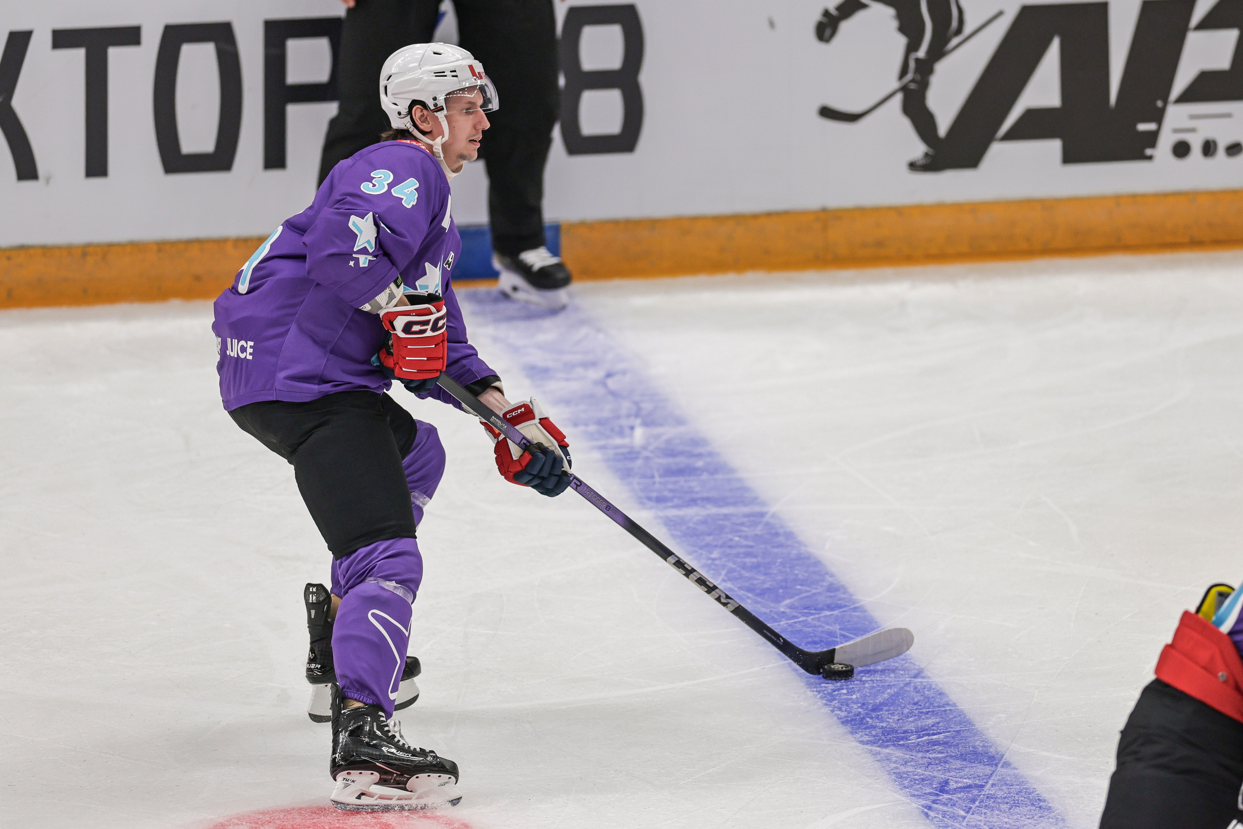 Матч года 2024: Игроки НХЛ против Игроков КХЛ. Спортивный репортажный фотограф Казань Нафис Сиразетдинов