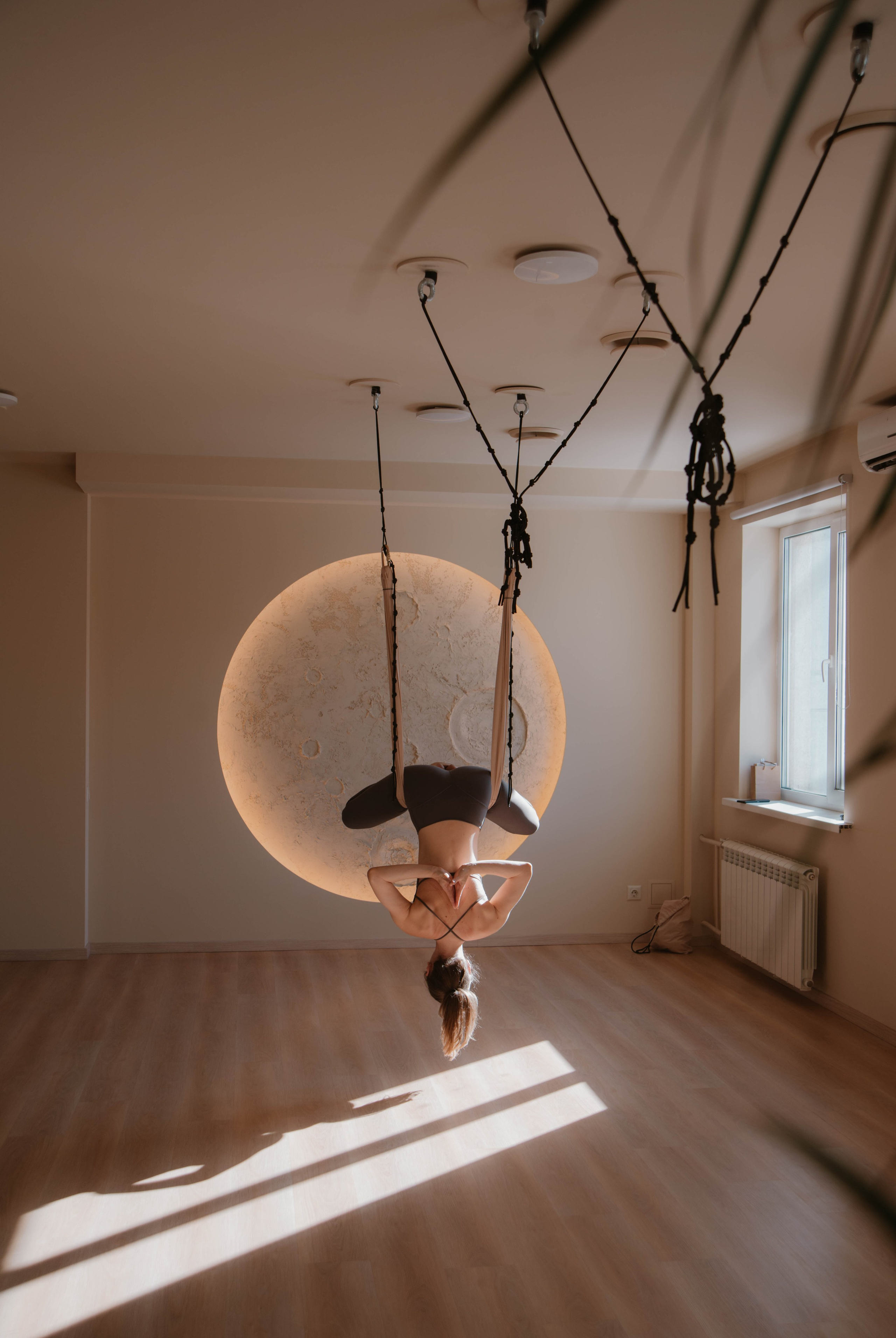 Визуал для тренера по аэройоге. Ксения Glossa. Портретный и репортажный фотограф в Самаре