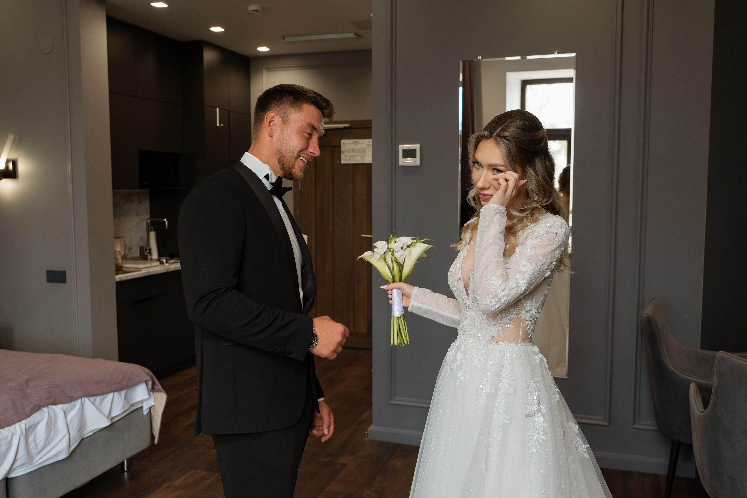 Алексей и Елизавета|10.08.25. Свадебный фотограф в Санкт-Петербурге Владислава Тюльпина