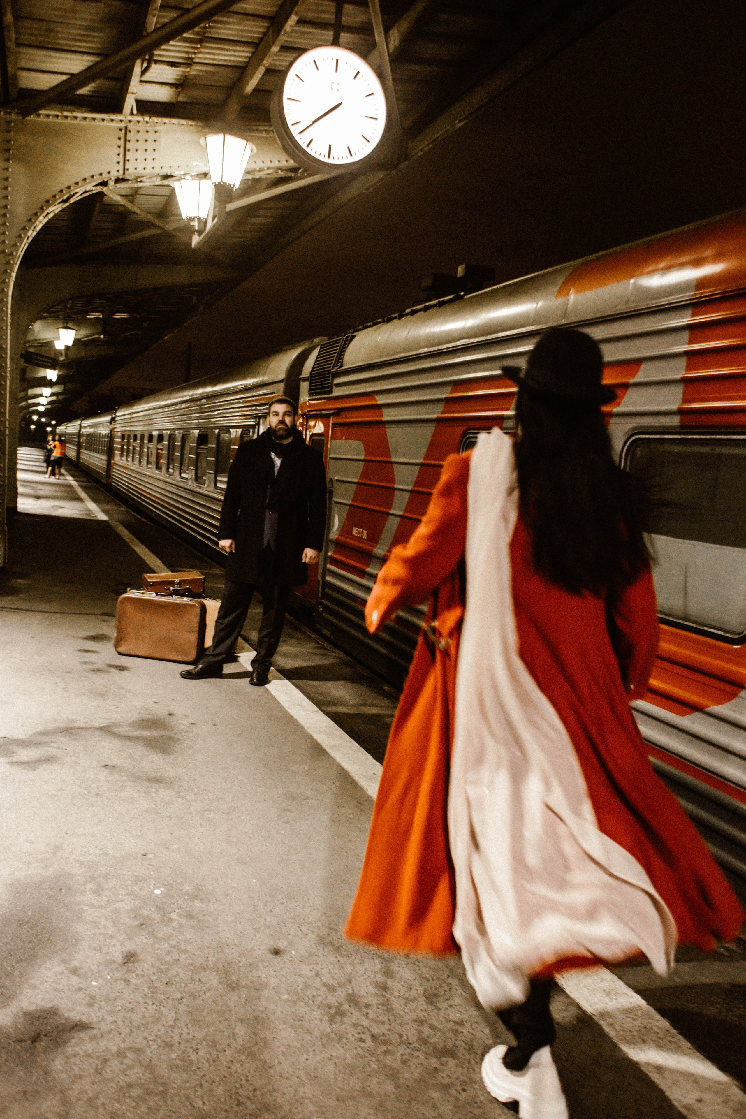 Витебский вокзал. Варя + Сергей. Фотограф в Нижнем Новгороде