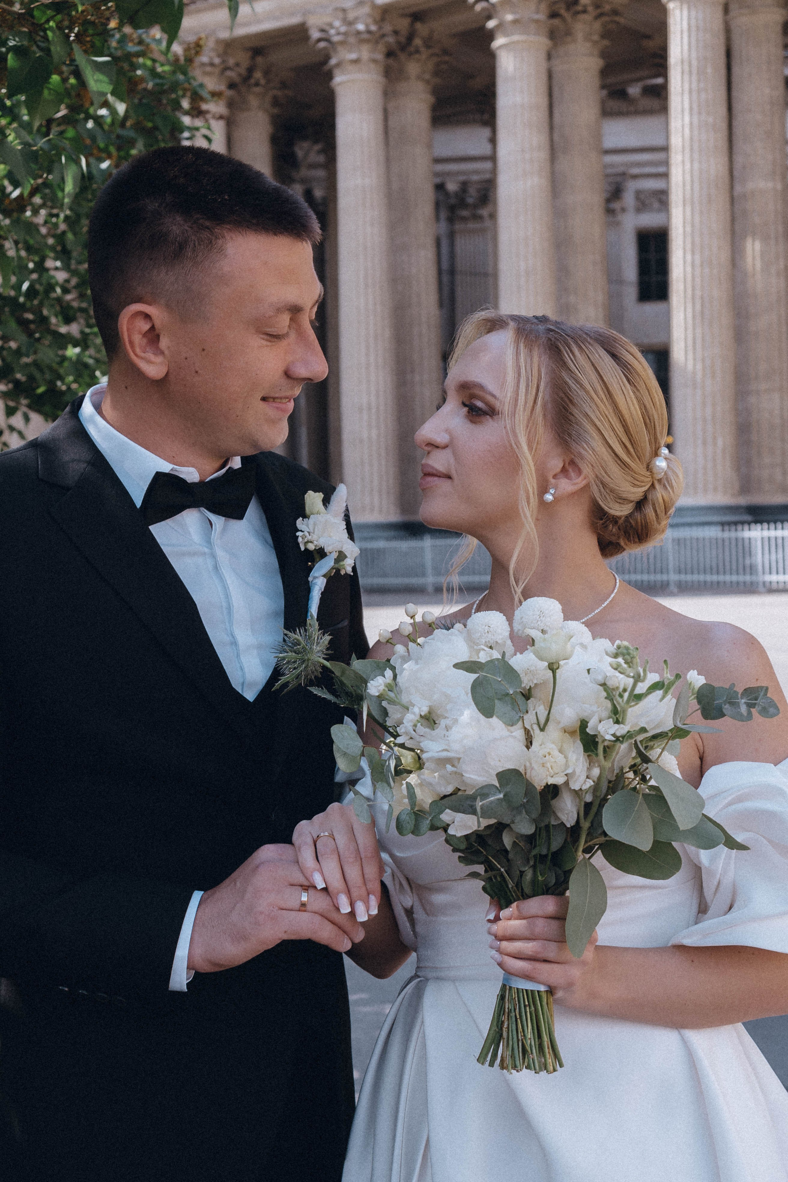 СВАДЕНБНАЯ СЬЕМКА НА КАТЕРЕ ПО КАНАЛАМ САНКТ-ПЕТЕРБУРГА И В АКВАТОРИИ НЕВЫ. Профессиональный фотограф, Санкт-Петербург — Виктория Богомолова