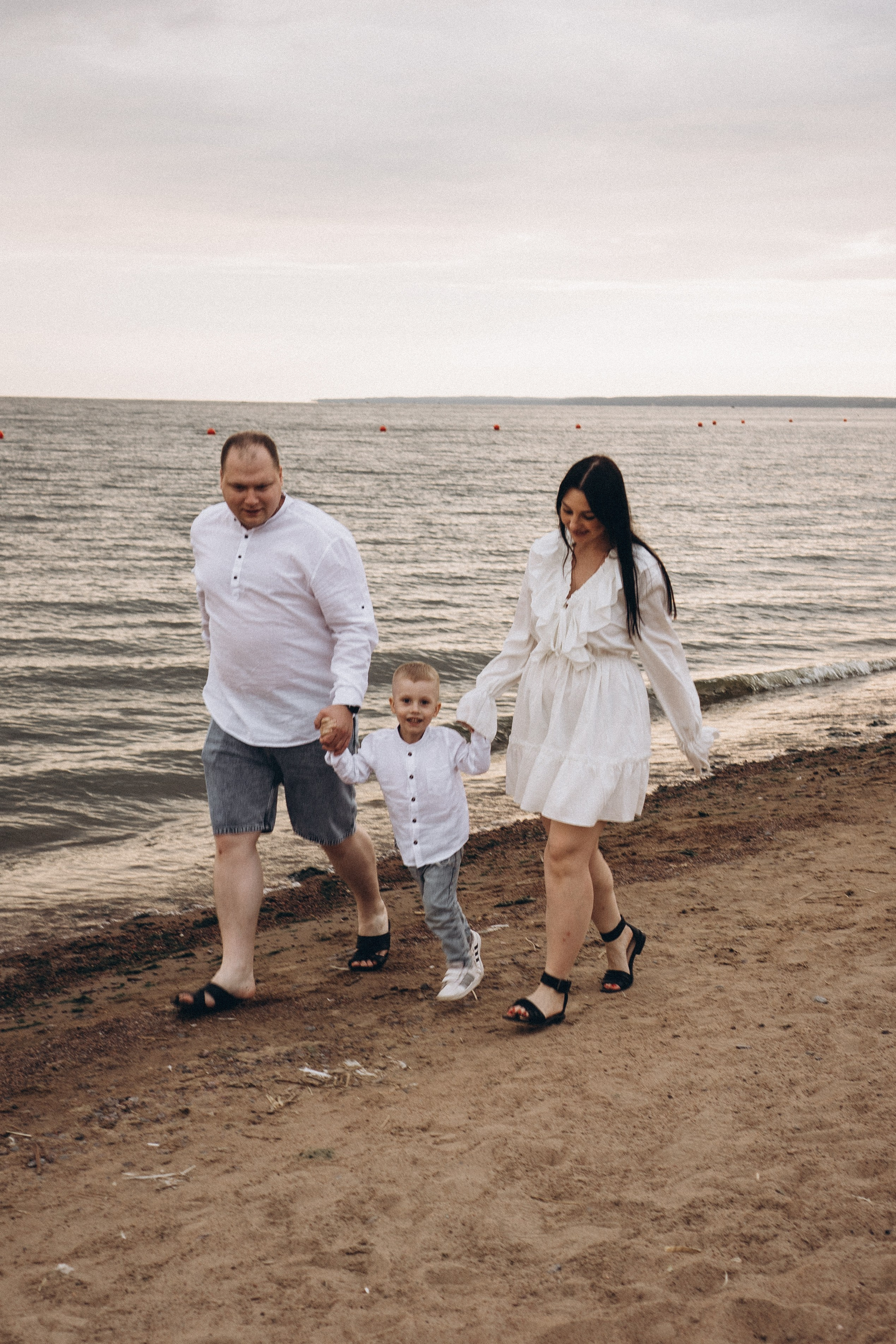 Семейная история на берегу залива. Профессиональный фотограф, Санкт-Петербург — Виктория Богомолова