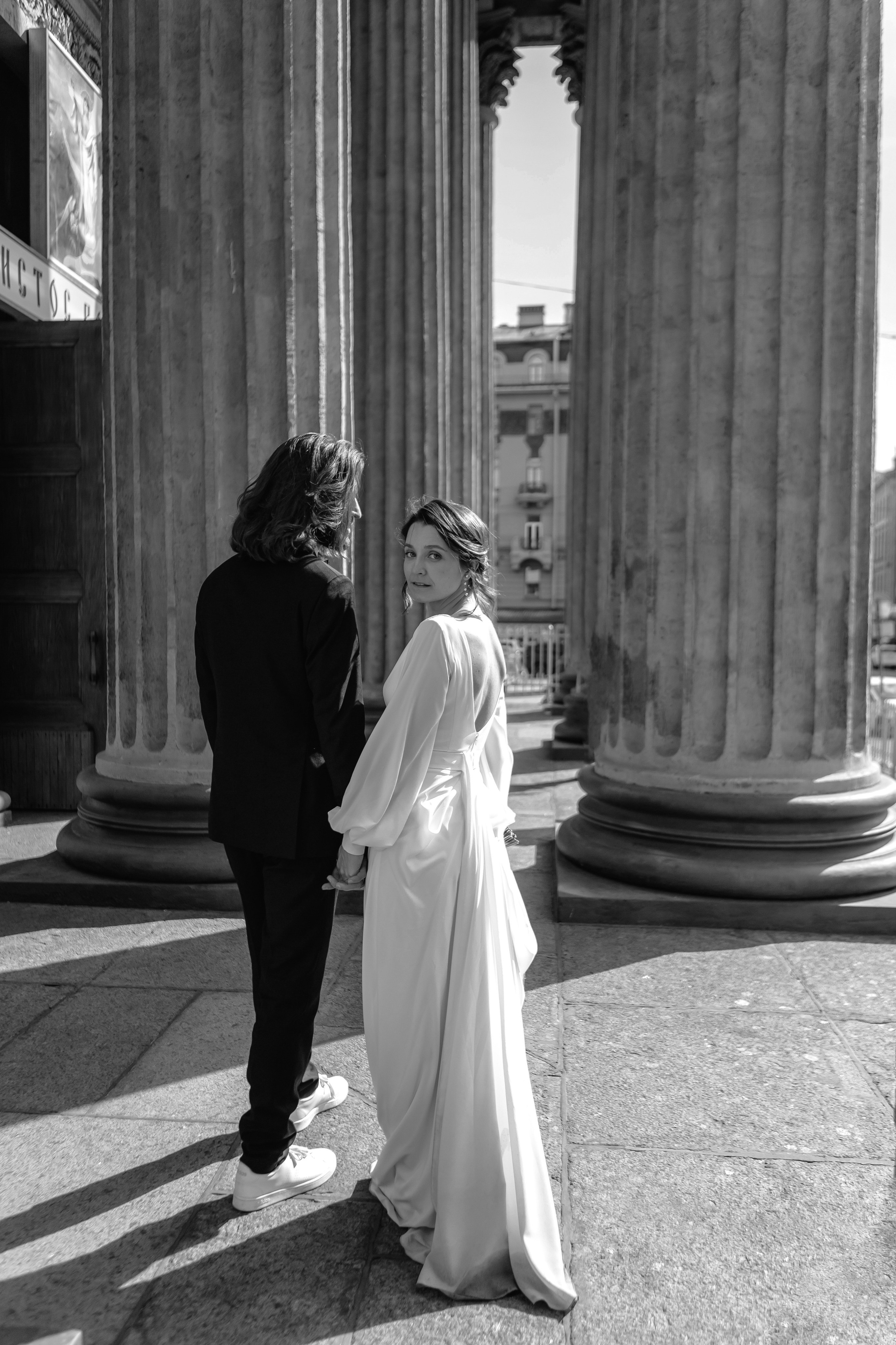 Прогулка под облаками. Свадебный и семейный фотограф Арина Кулёва