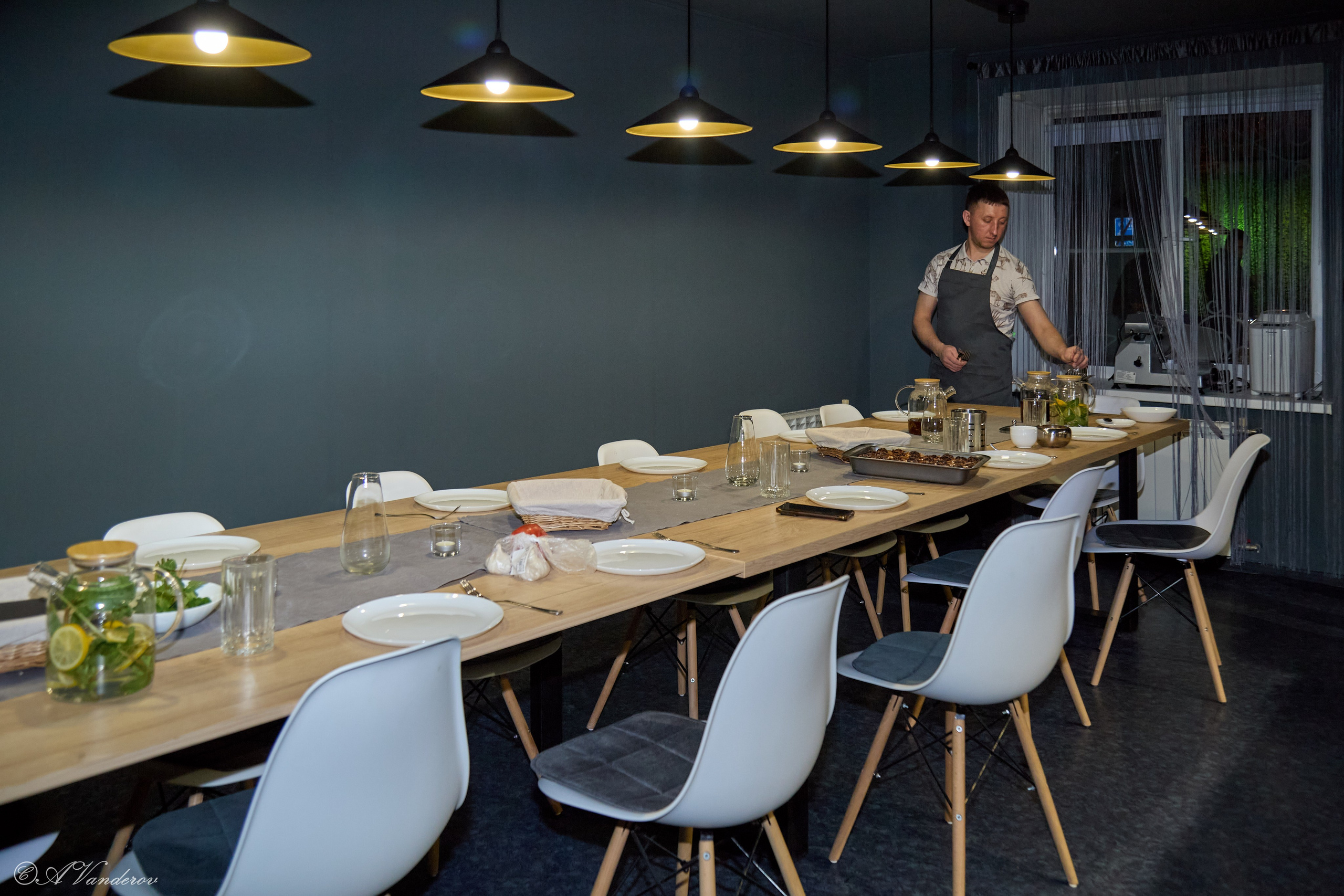 Мужские разговоры на кухне. Фотограф Омск | Александр Вандеров